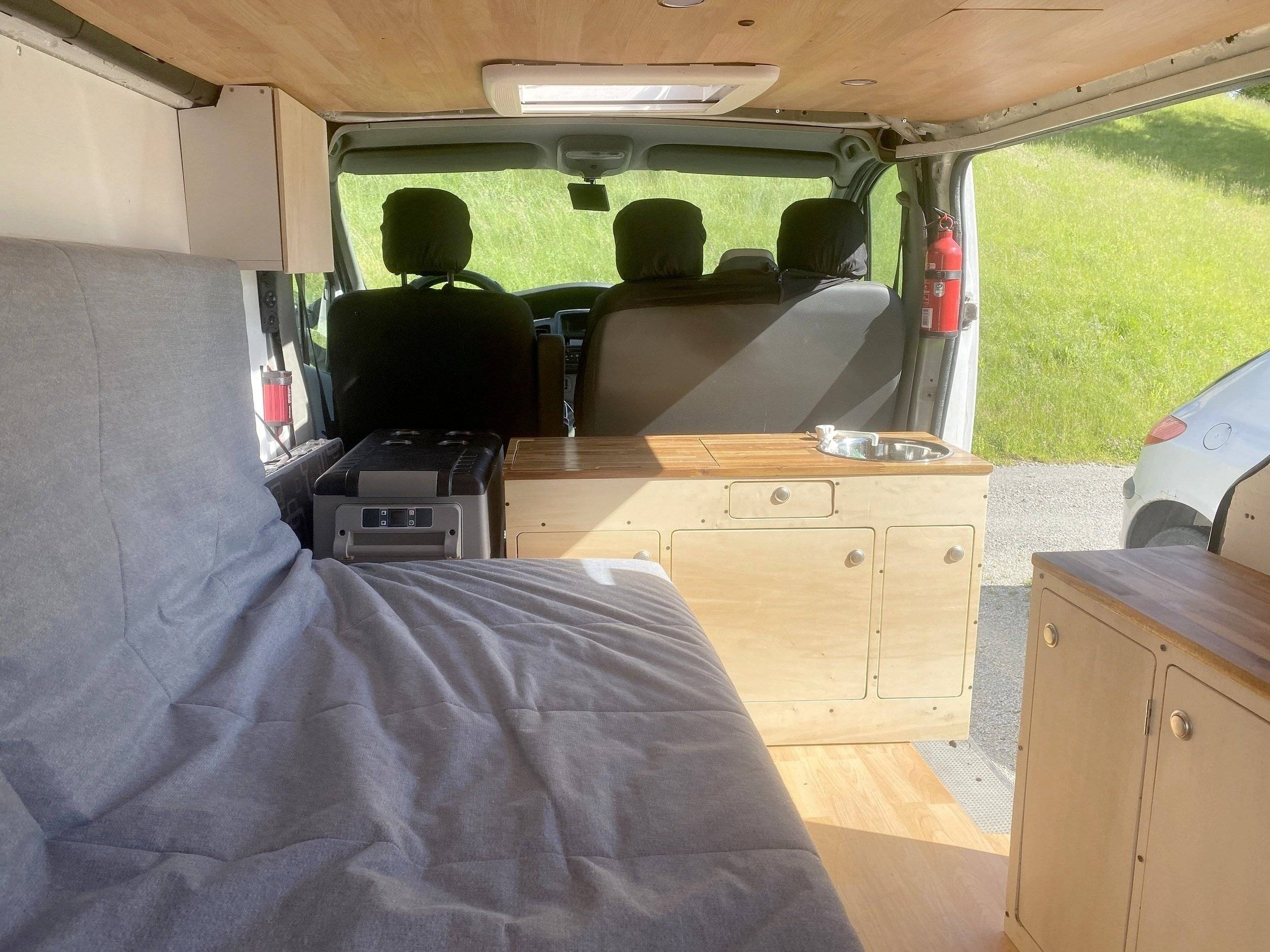 Letti Renault Trafic 2 l 115 ch Grand Confort - Yescapa