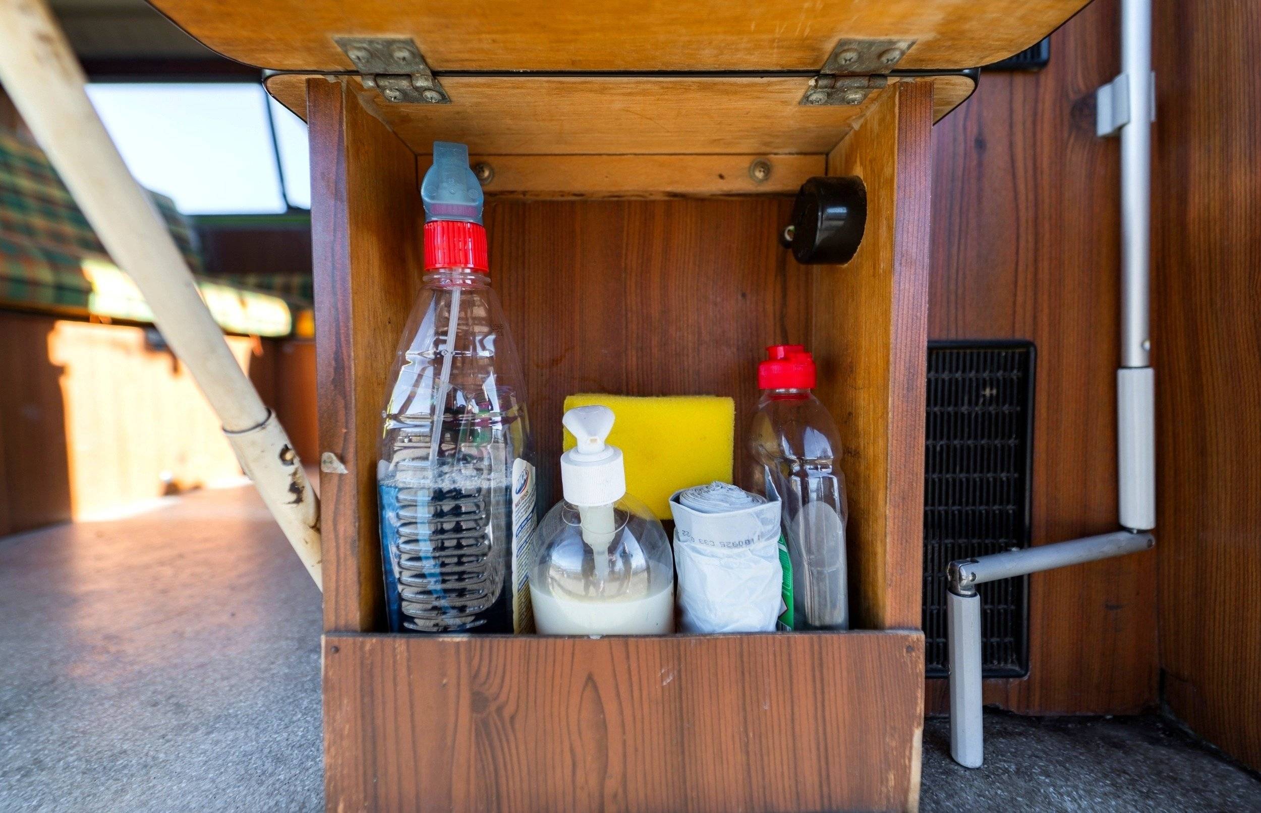 Volkswagen Kombi T2 Helsinki Westfalia Original