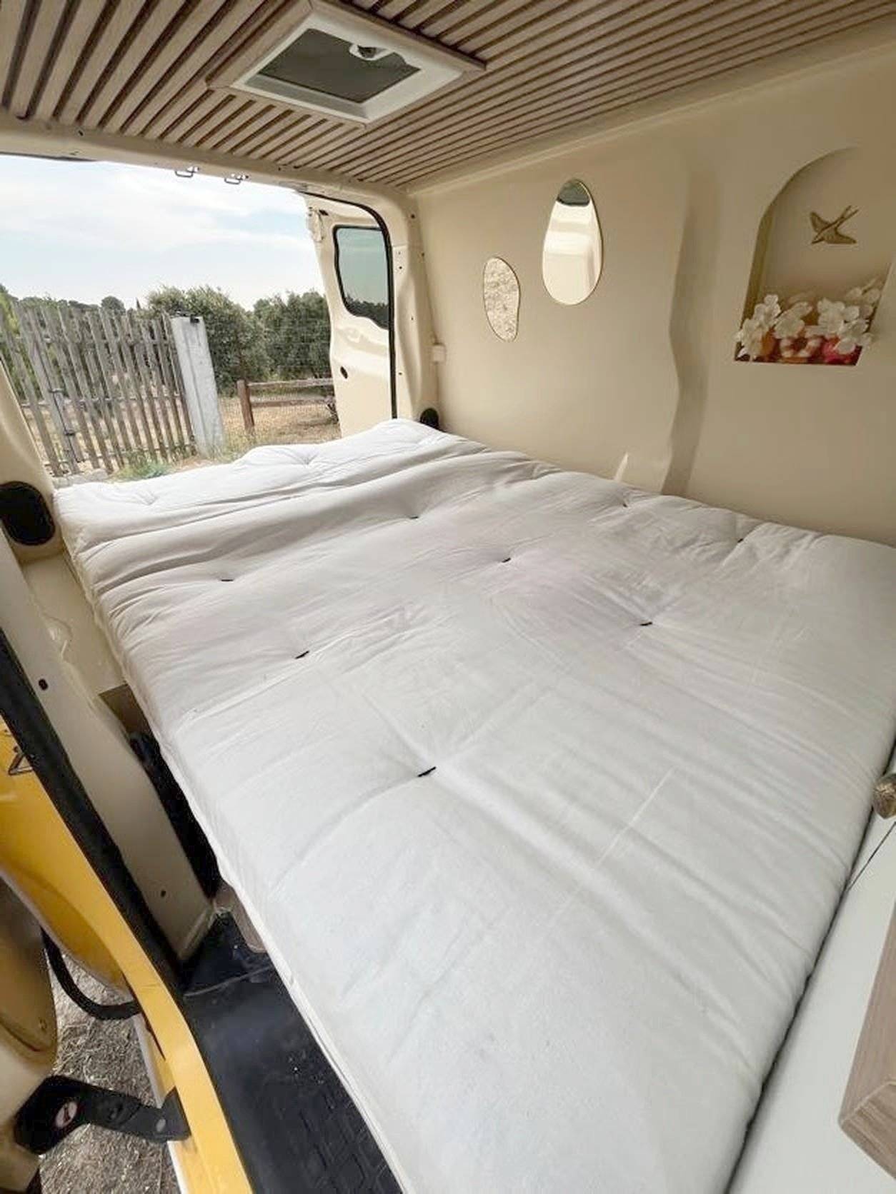 Plazas en cama Citroën Citroën jumpy - Yescapa