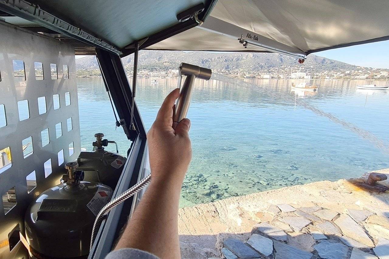 4×4 Automatic Gear Pickupcamper Alucab