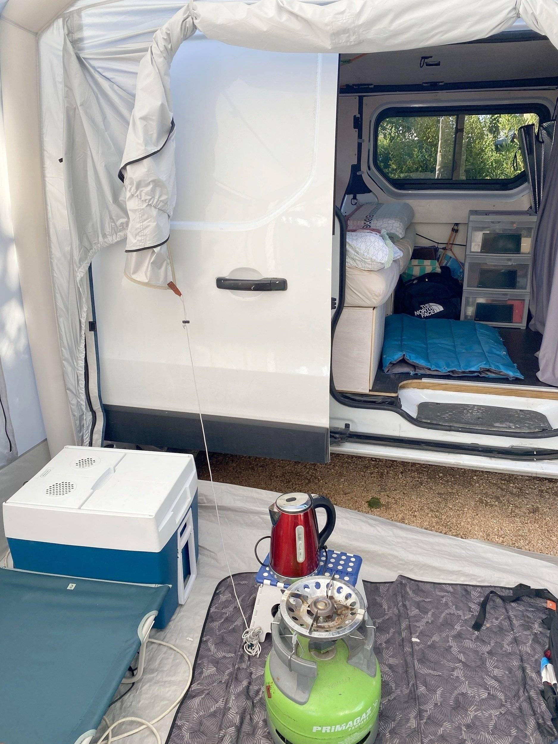 Kitchen Opel Vivaro H1L2 1,6 l 120 ch - Yescapa