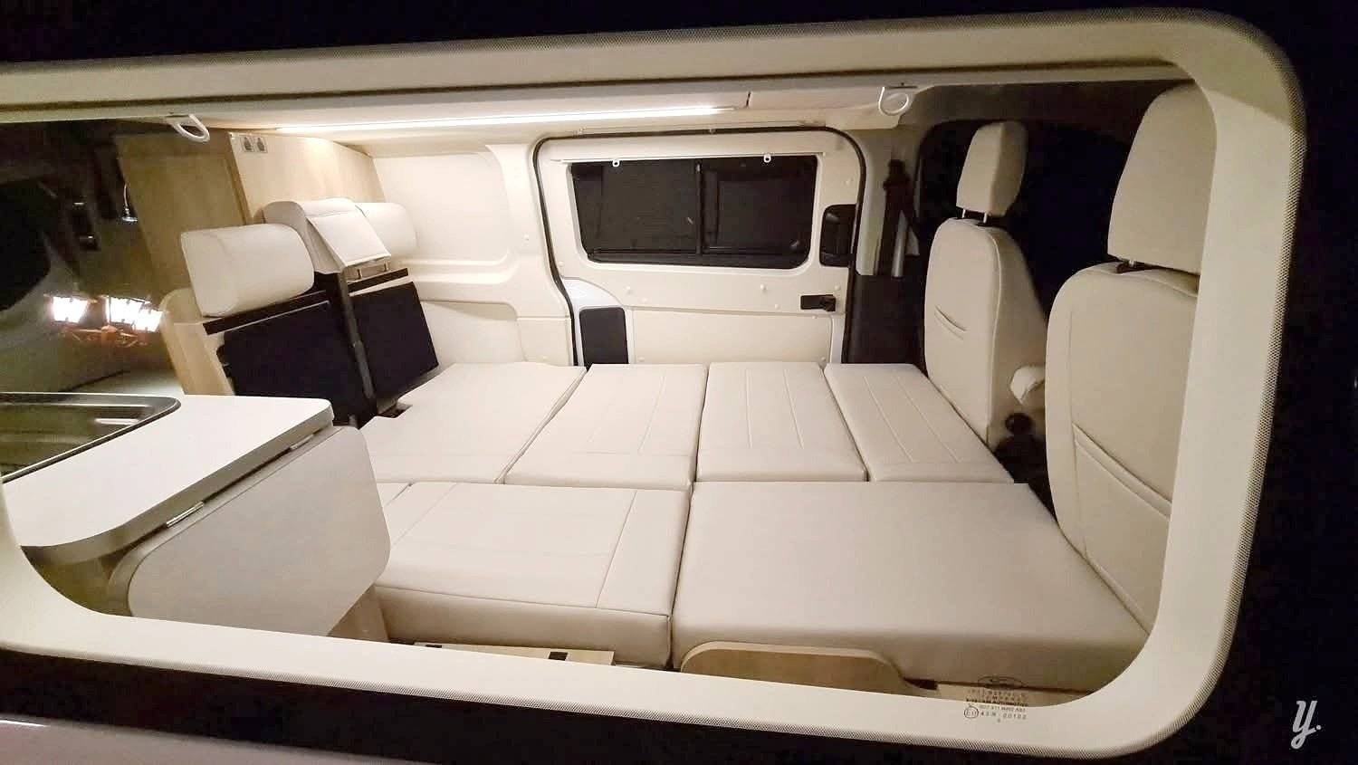 Schlafplätze Ford ford transit - Yescapa