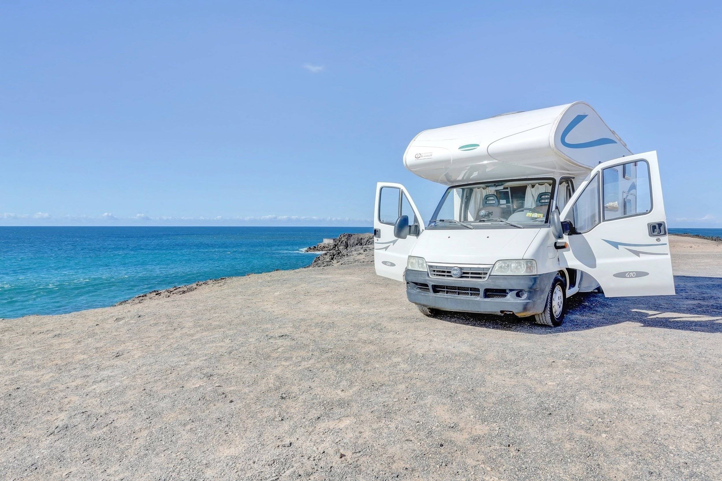 Vue avant de 3/4 Fiat Fiat Weinsberg - Yescapa