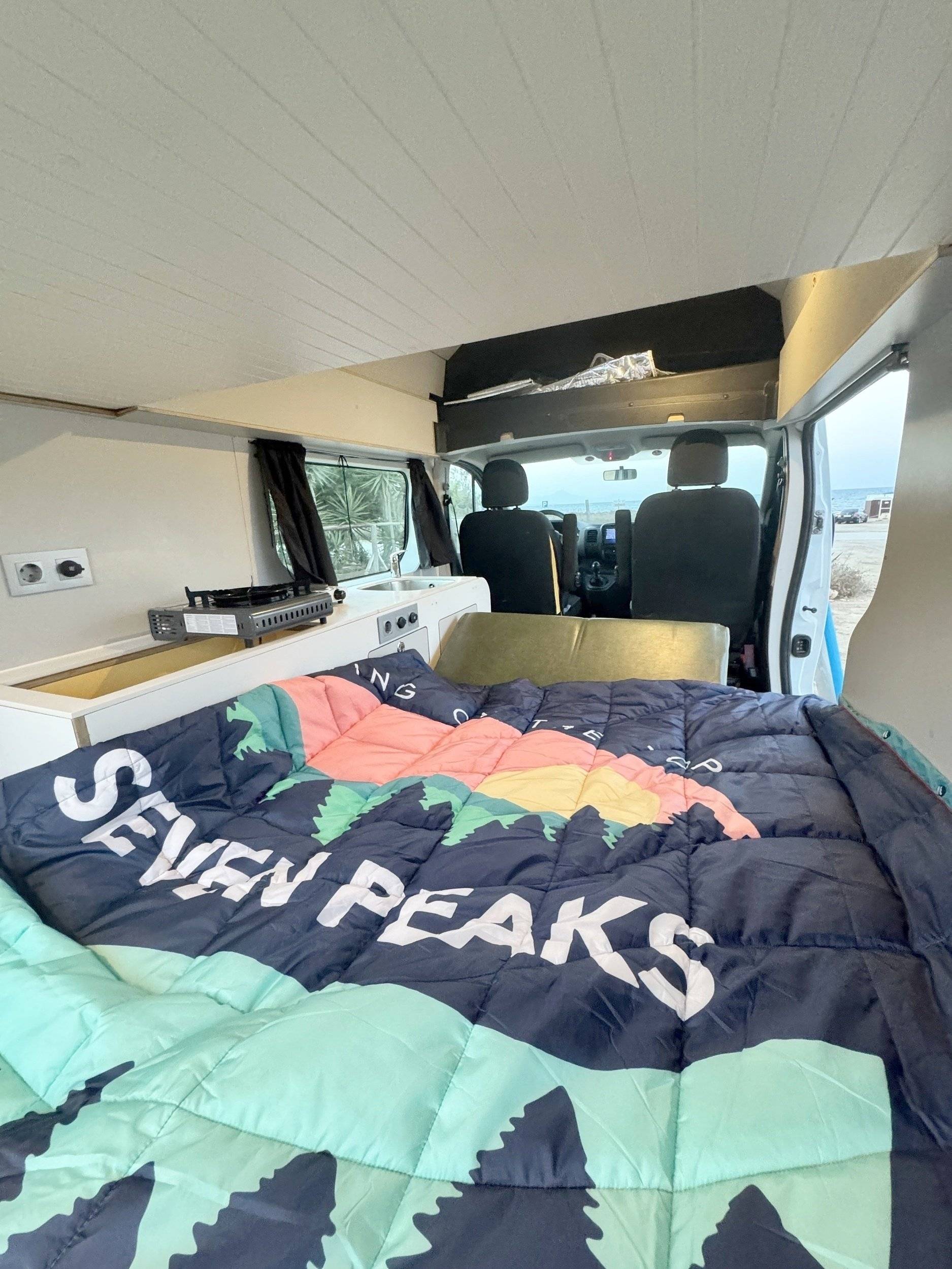 Berth Renault 2,0 l 90 ch - Yescapa