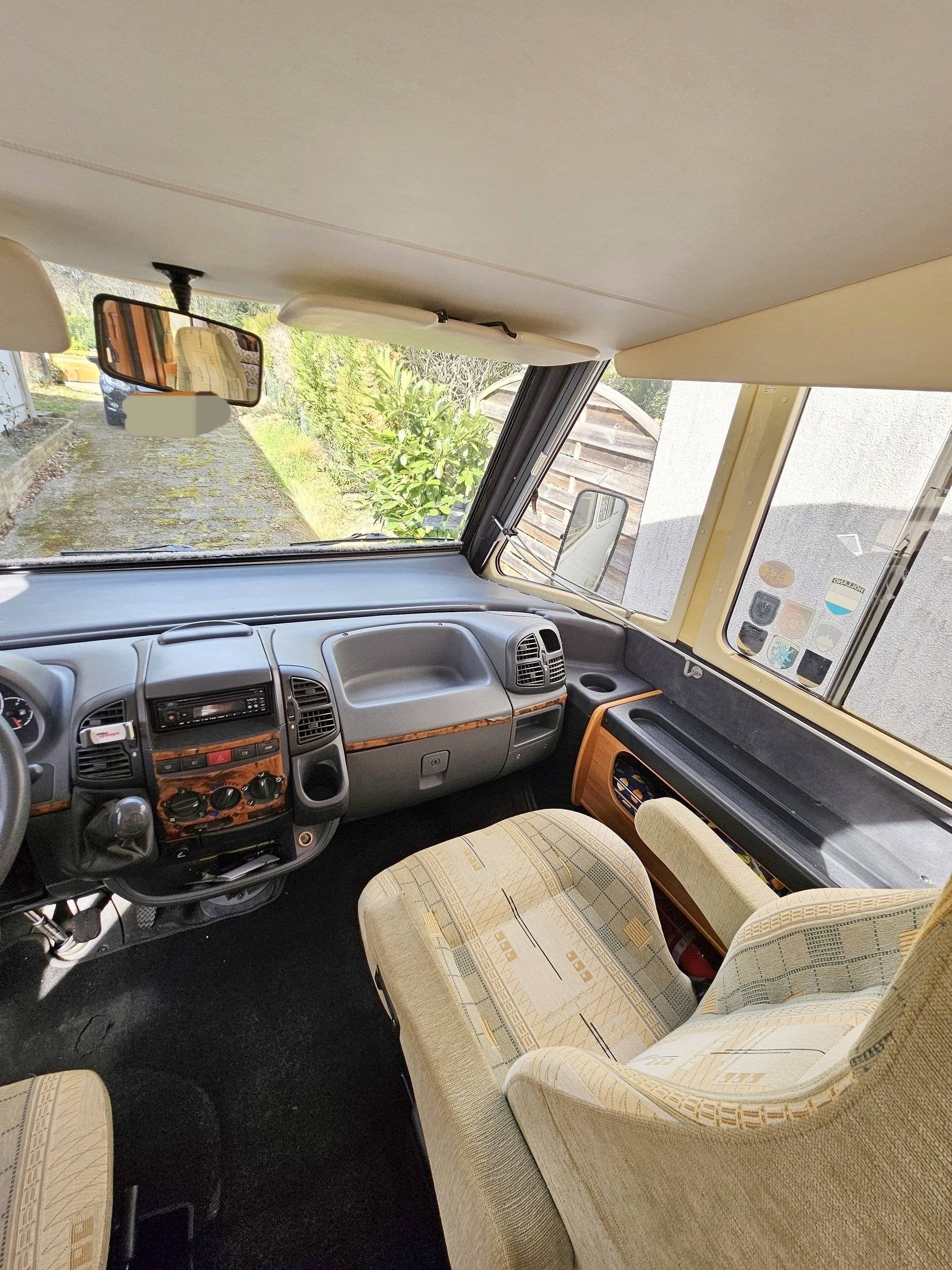 Dethleffs Globetrotter Elegance