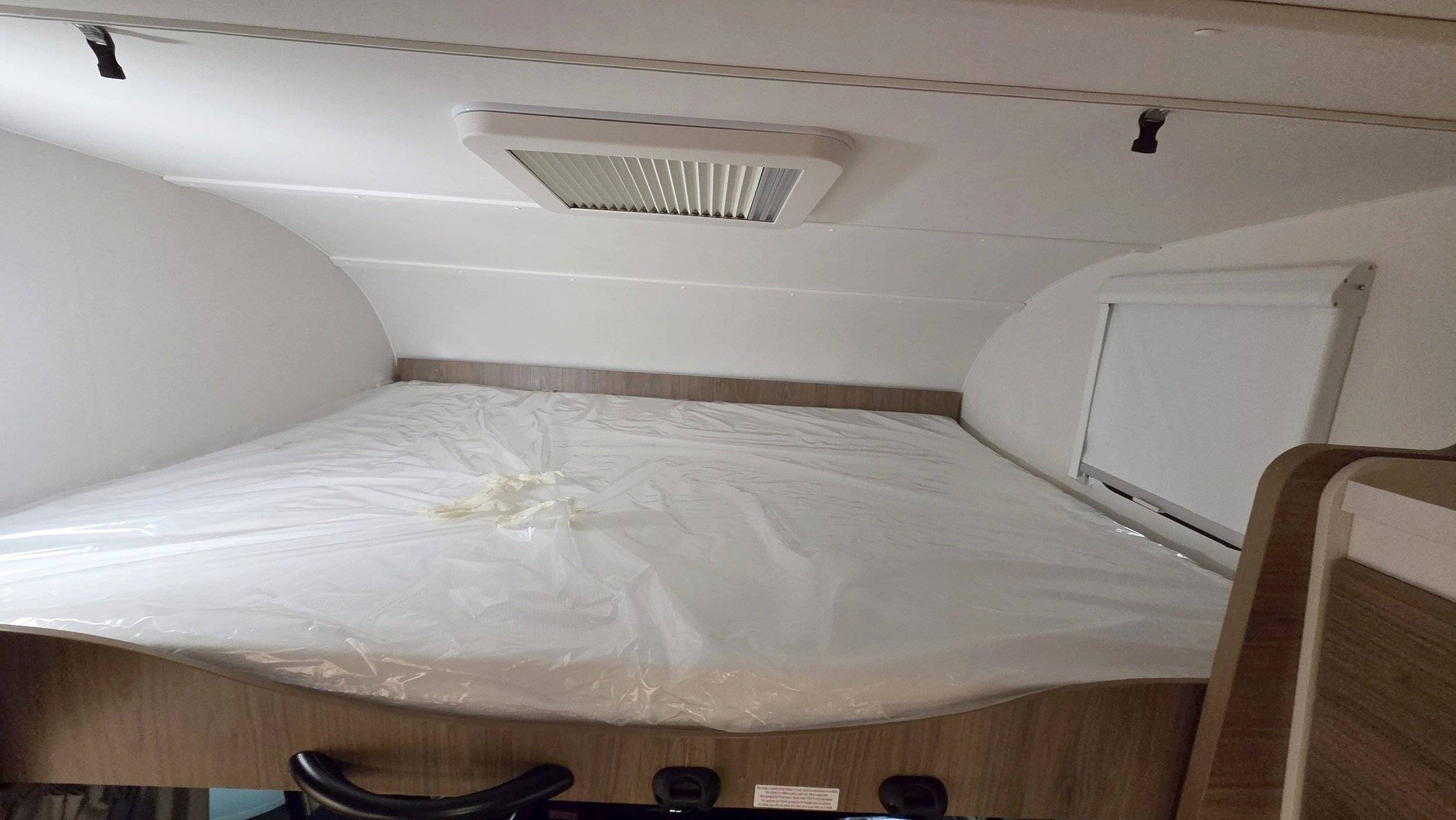 Blucamp Ocean 650