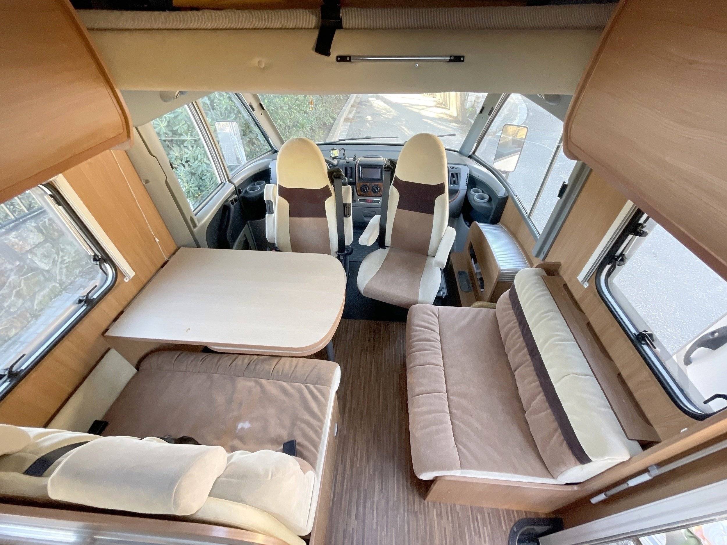 Bürstner Aviano i675