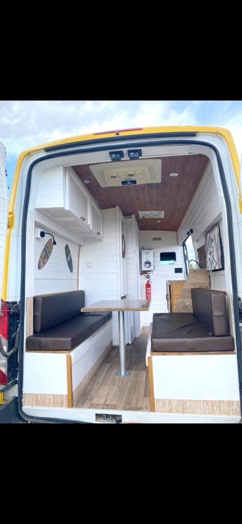 Custo Van Transit 2,2l TDCi 140 ch.