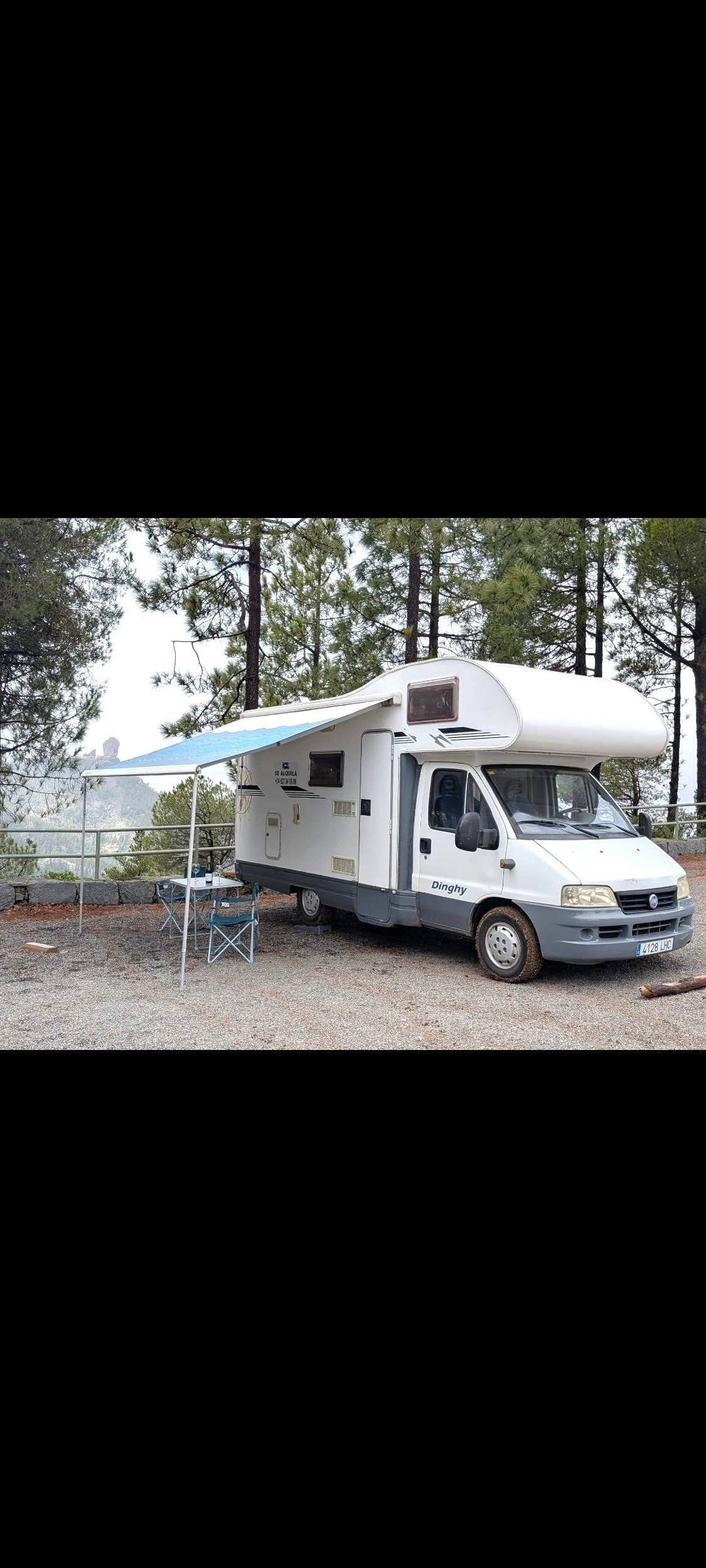 Vista de 3/4 Fiat Ducato 2.8 JTD - Yescapa