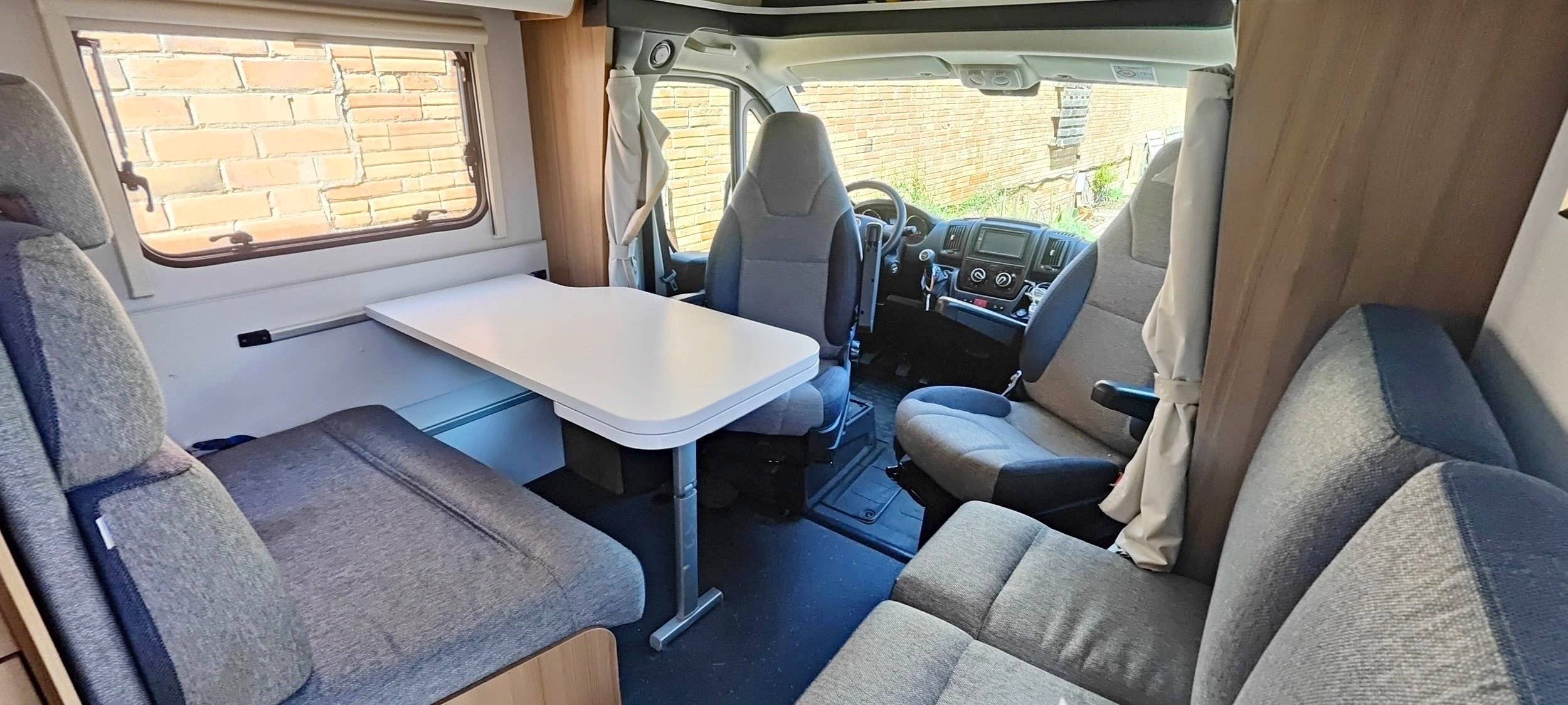 Adria Sun Living A 60 SP