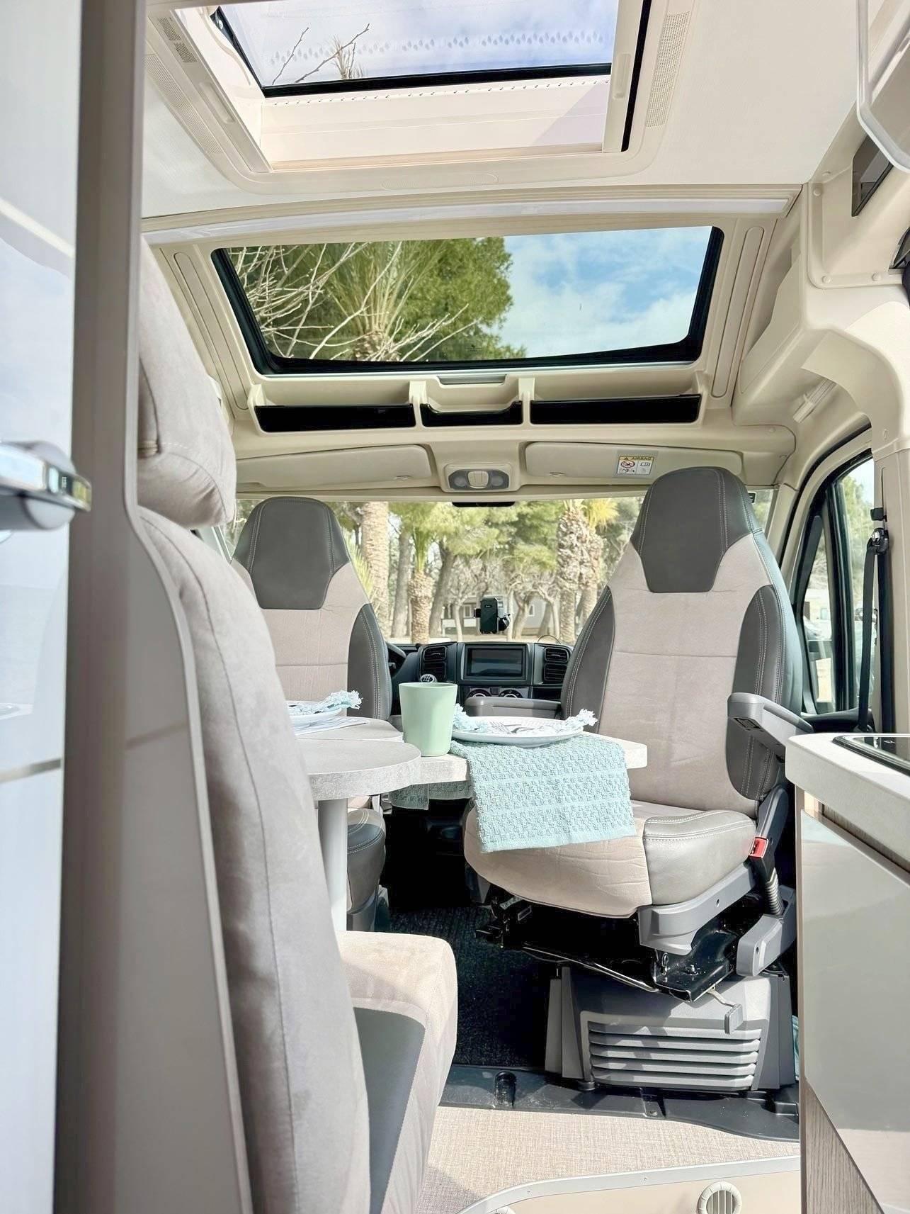 Challenger V114 MAX PREMIUM EDITION