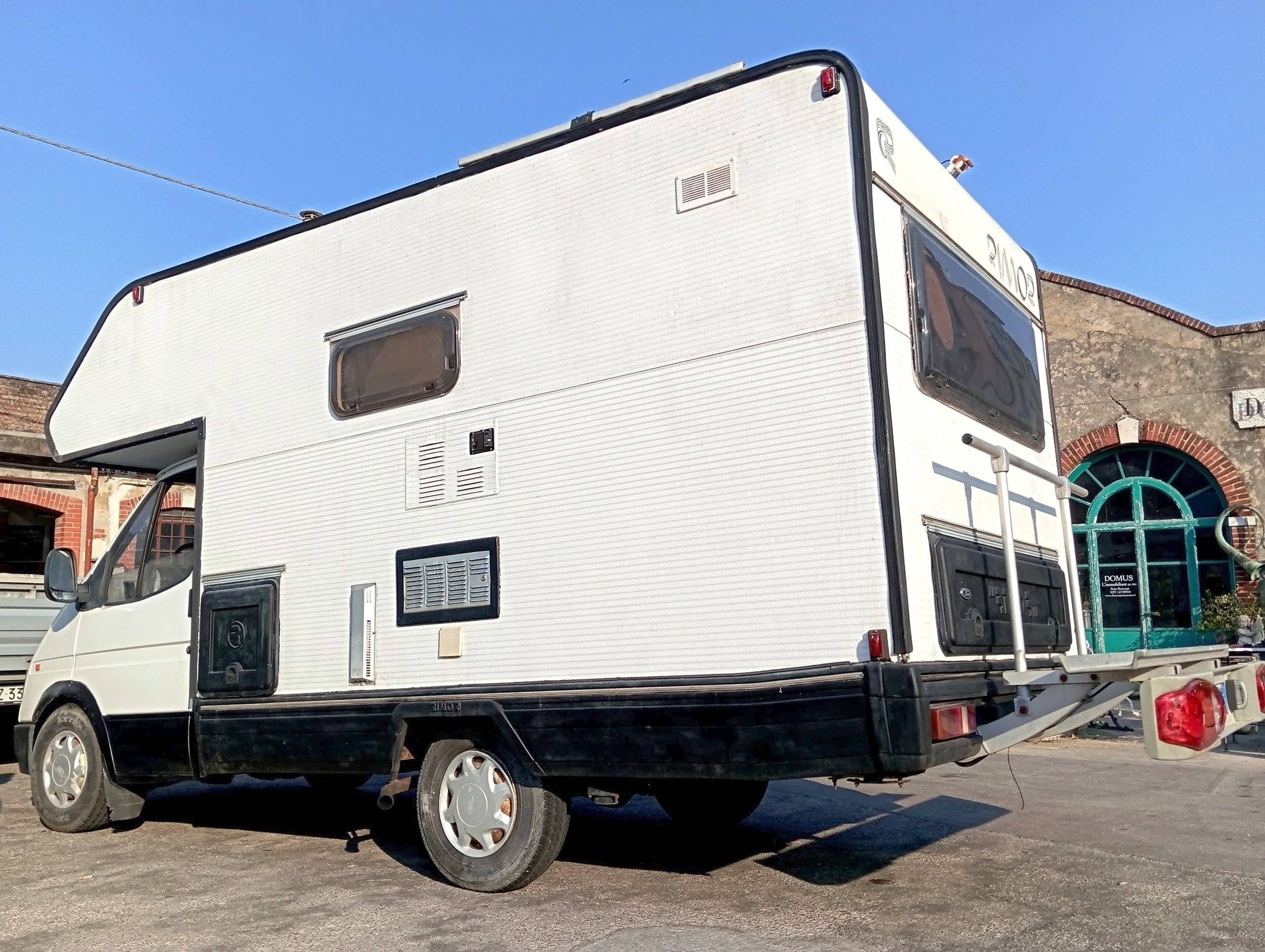 Ford Transit 2,5 | 120 ch.