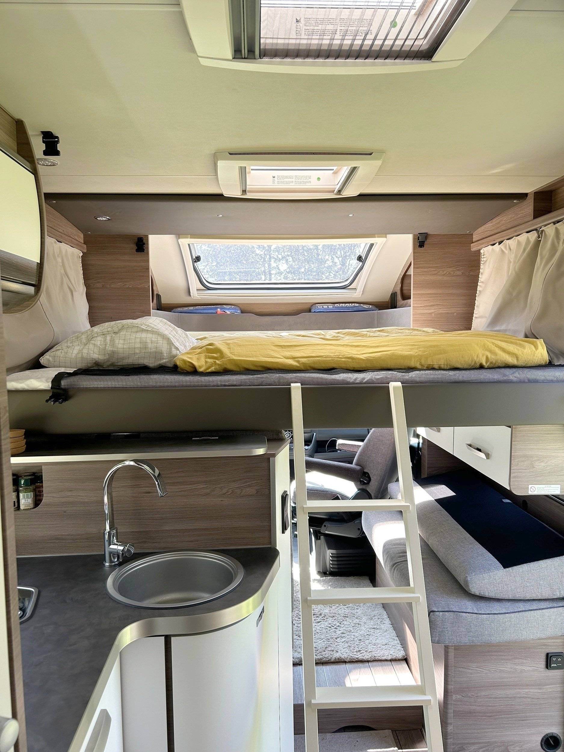 Knaus Live Wave 700Meg