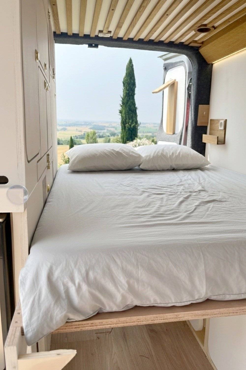 3 C Cartier/Brisebras 