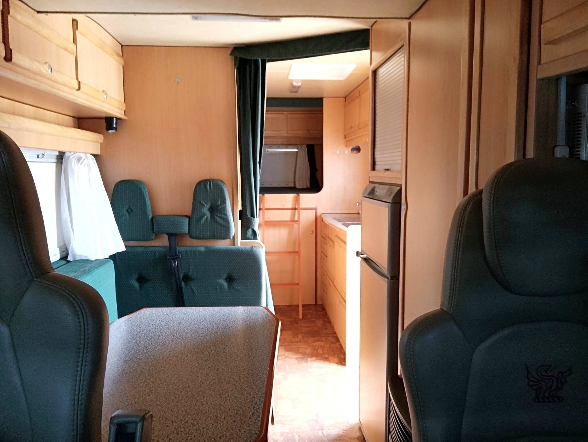 3 C Cartier/Brisebras Renault Master