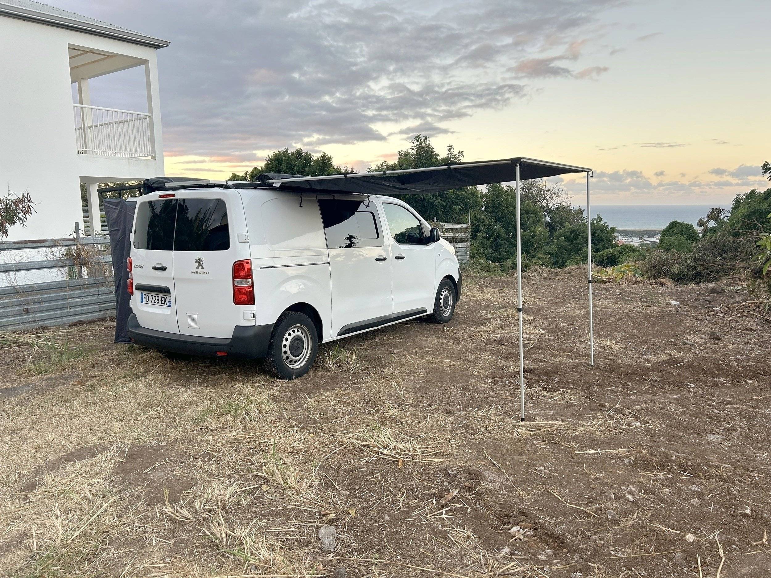 Alpes Camping-Car peugeot expert 