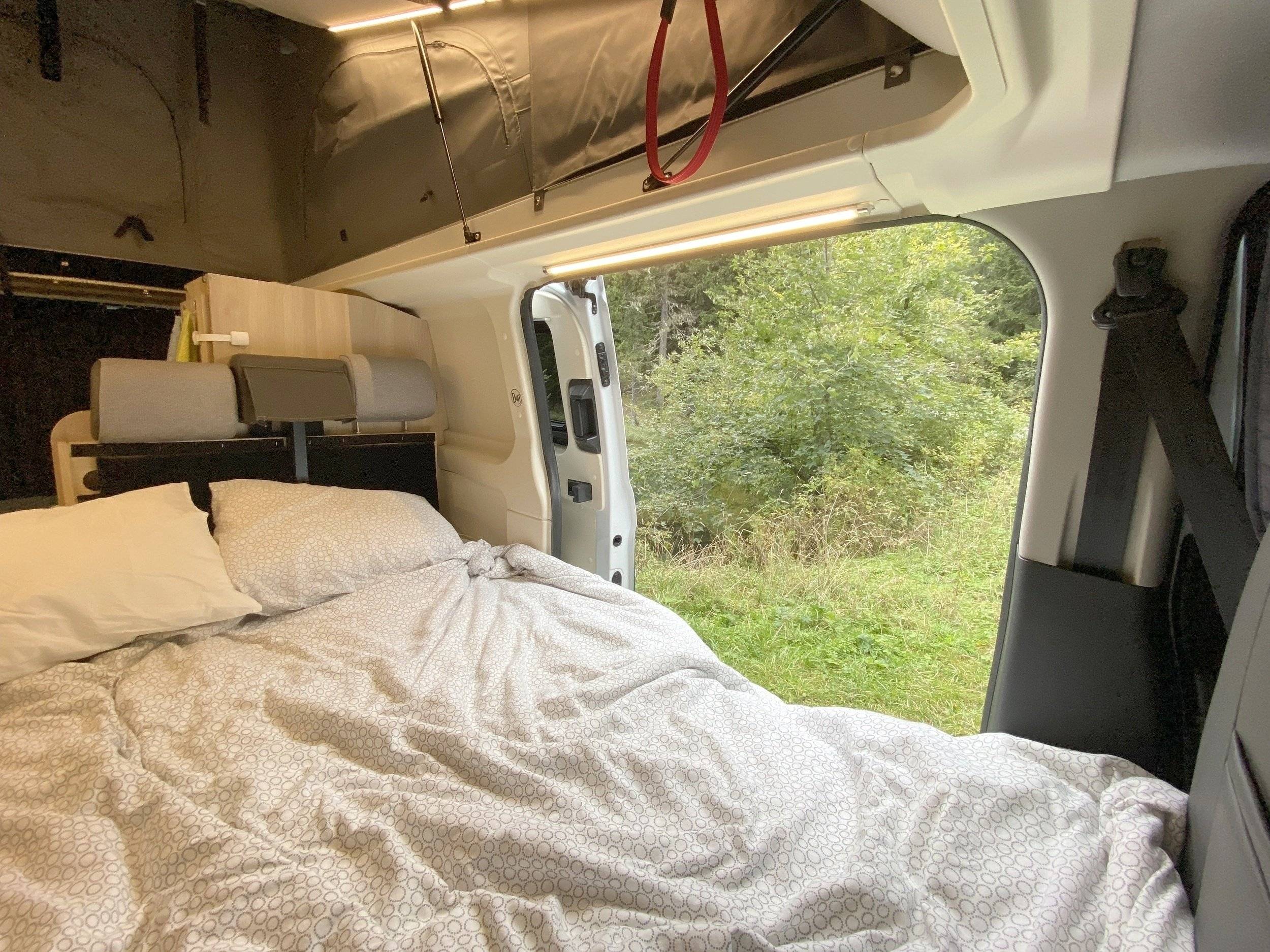 Schlafplätze Ford Ford Transit Custom - Yescapa