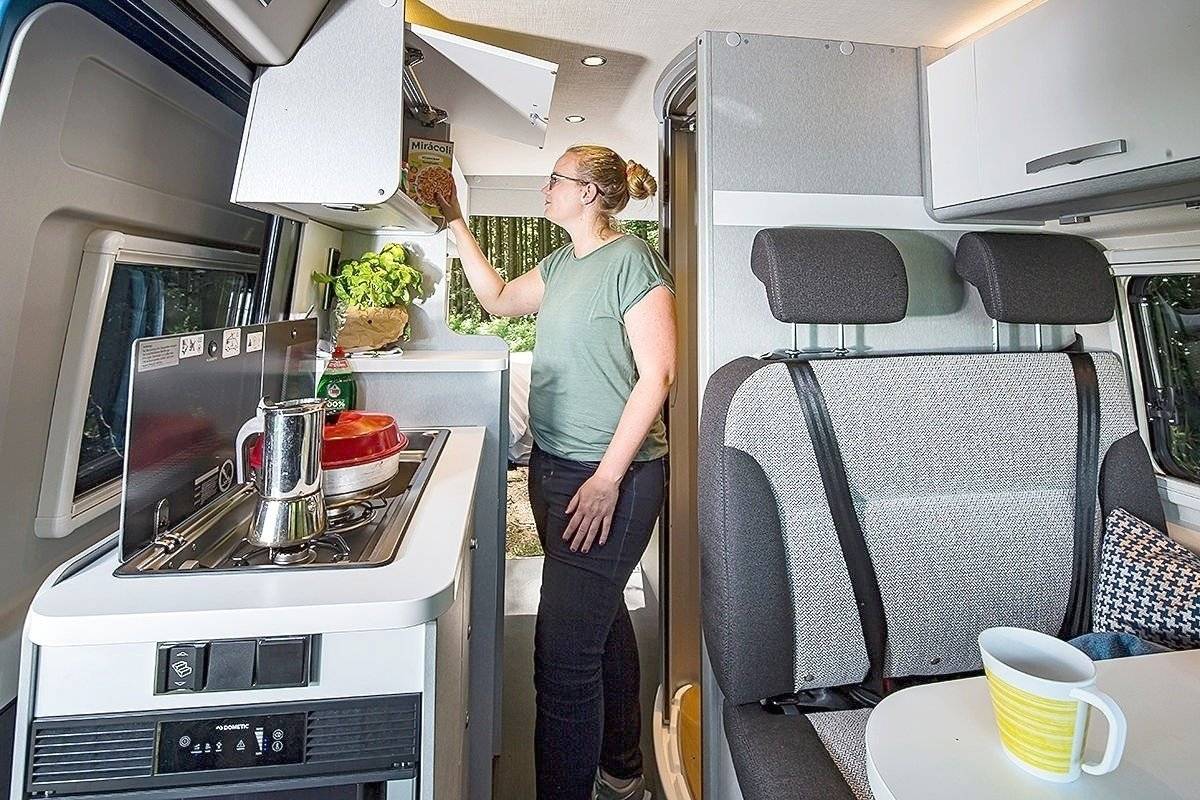 Dinette Fiat Ducato 540 - Yescapa