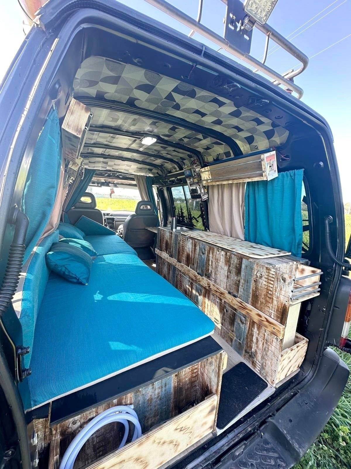 Custo Van Vanette Cargo