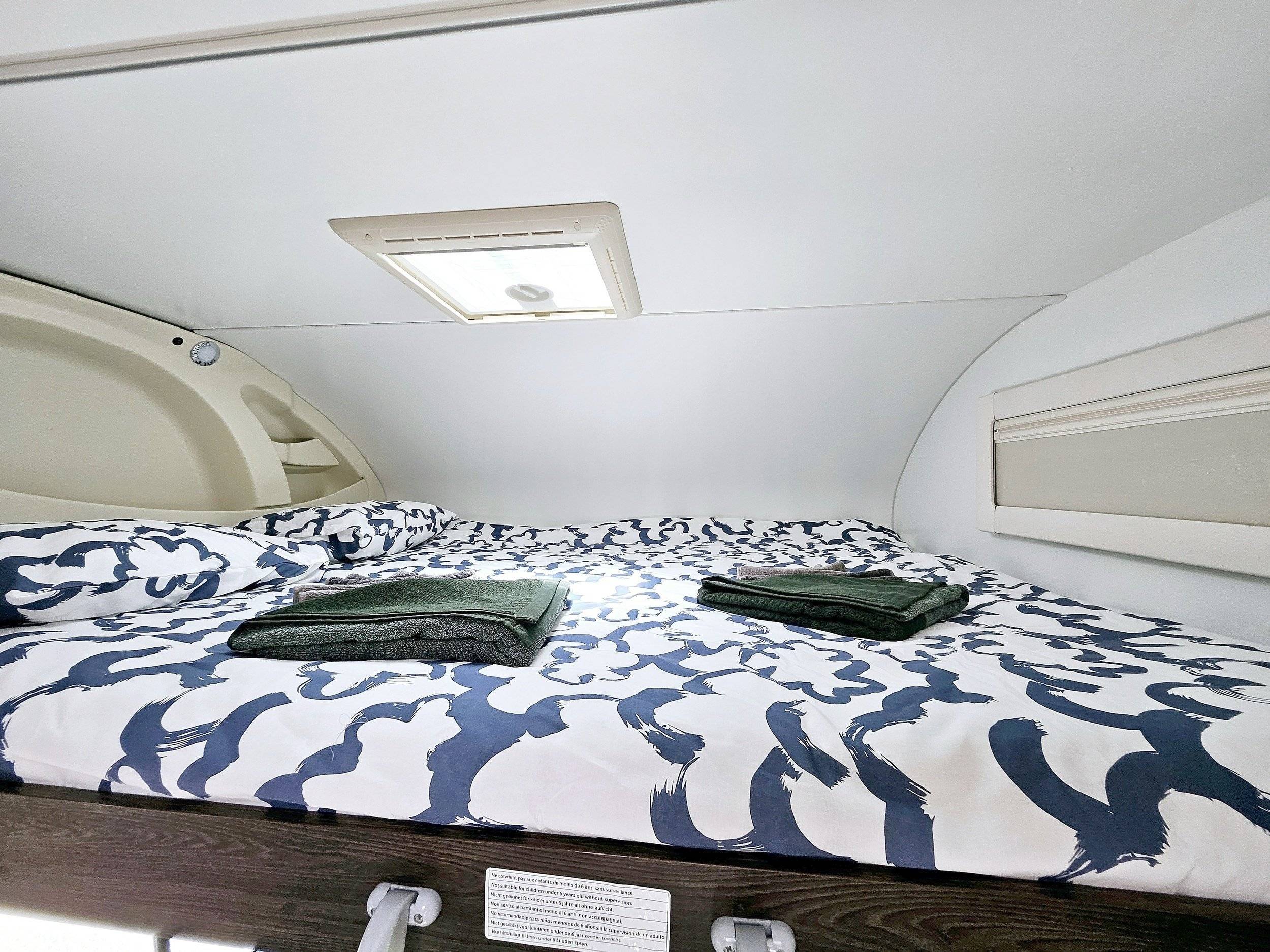 Couchages Ford Ford - Yescapa