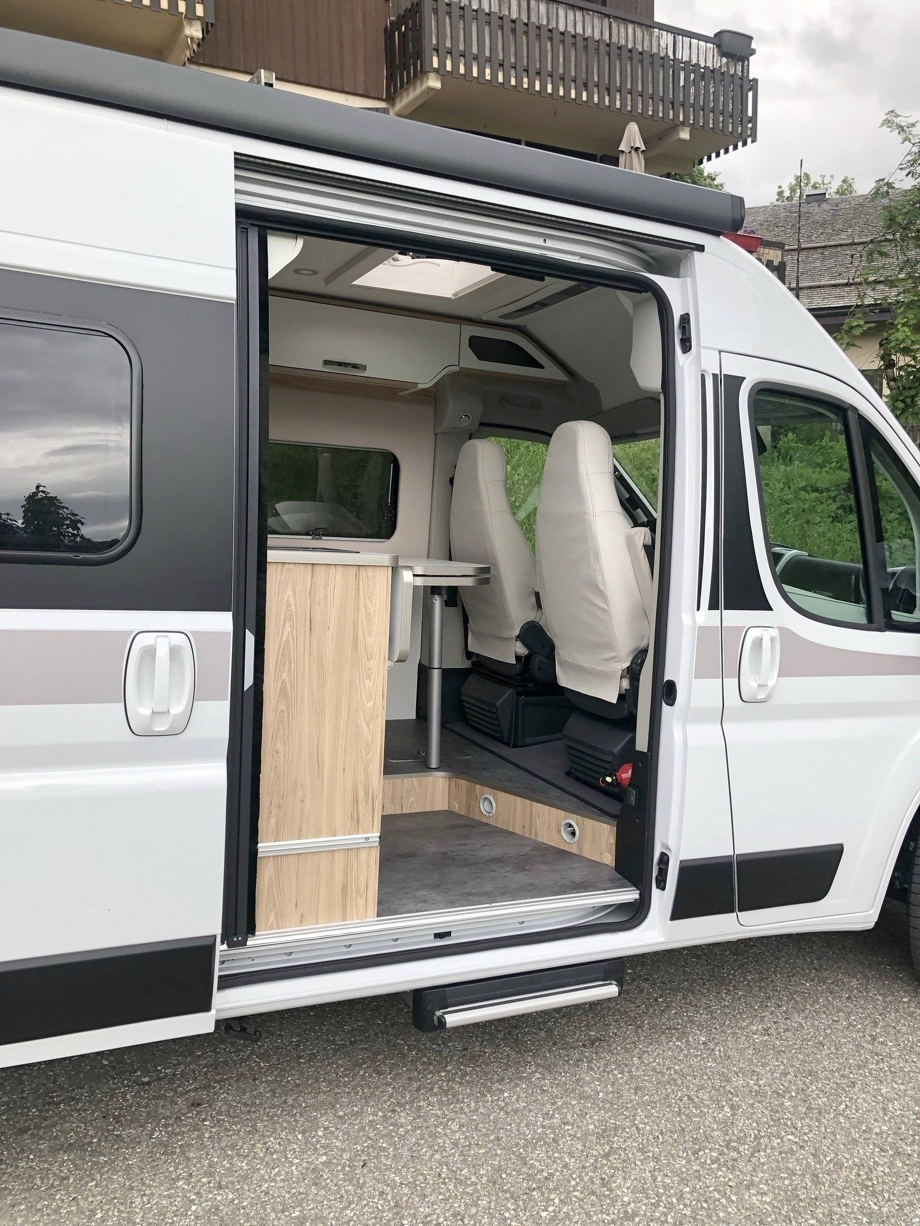 Bavaria Citroën jumper 140 cv