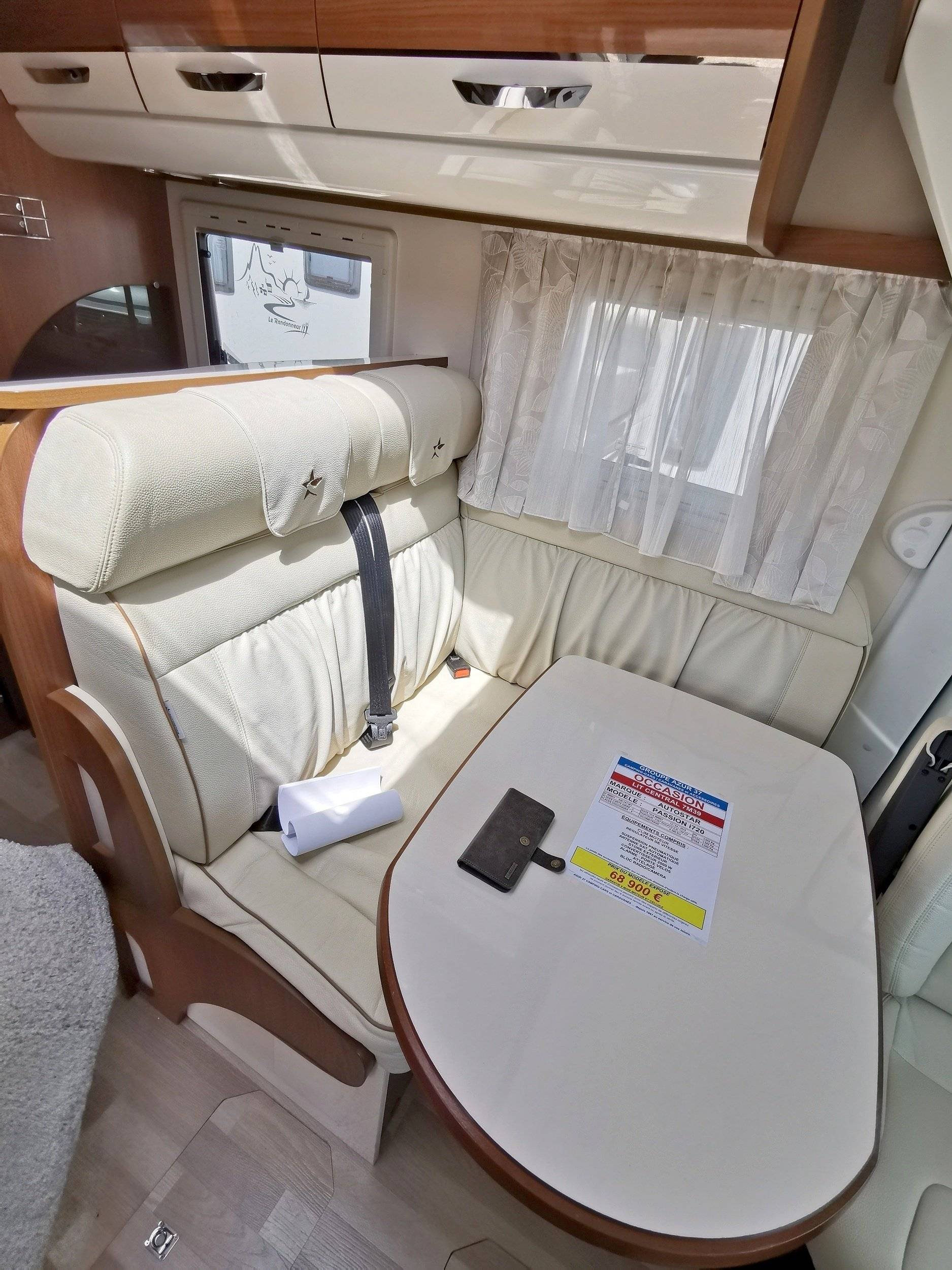 Slaapplaatsen Fiat 2,3 l 130 ch. - Yescapa