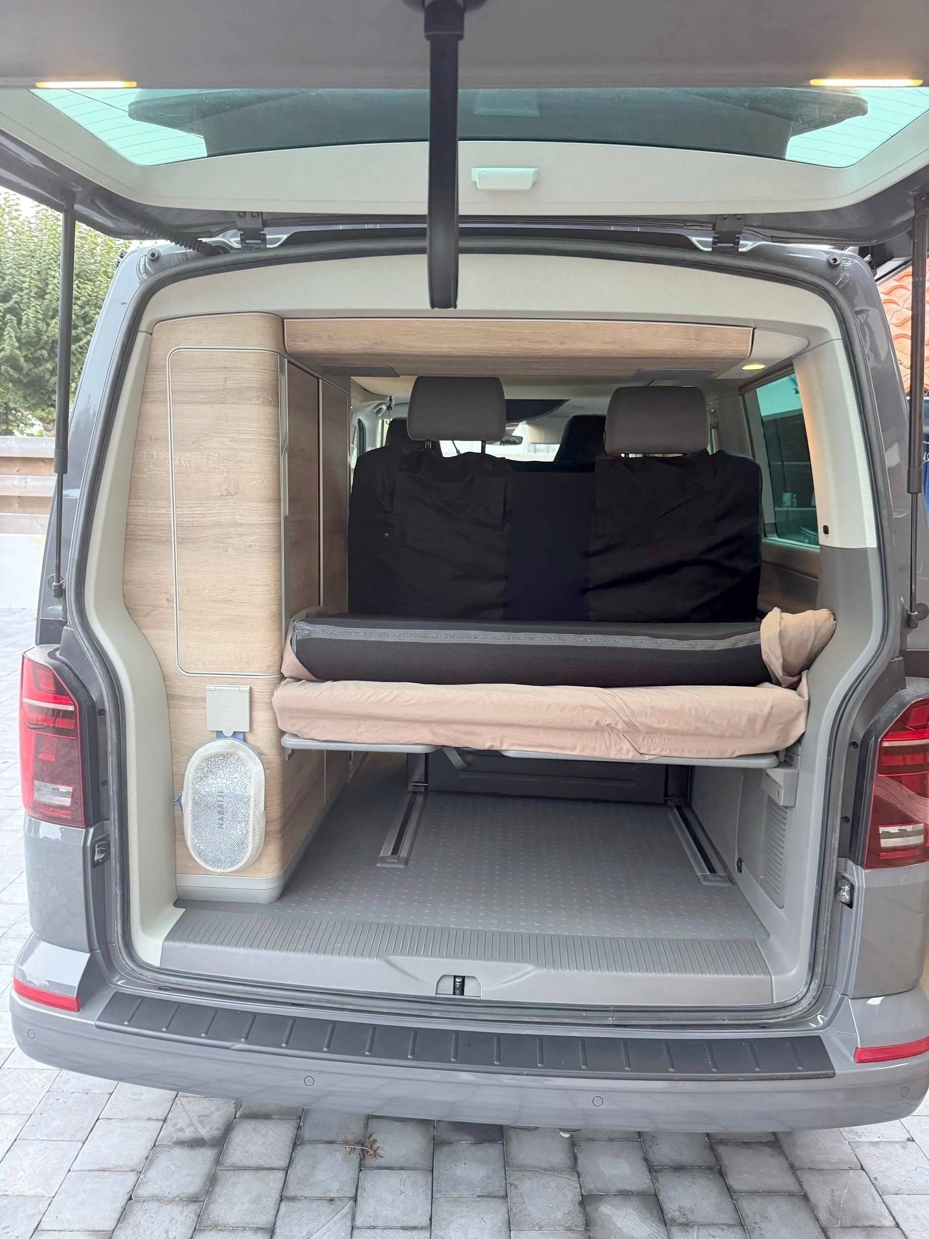 Volkswagen California T6.1 DSG Coast