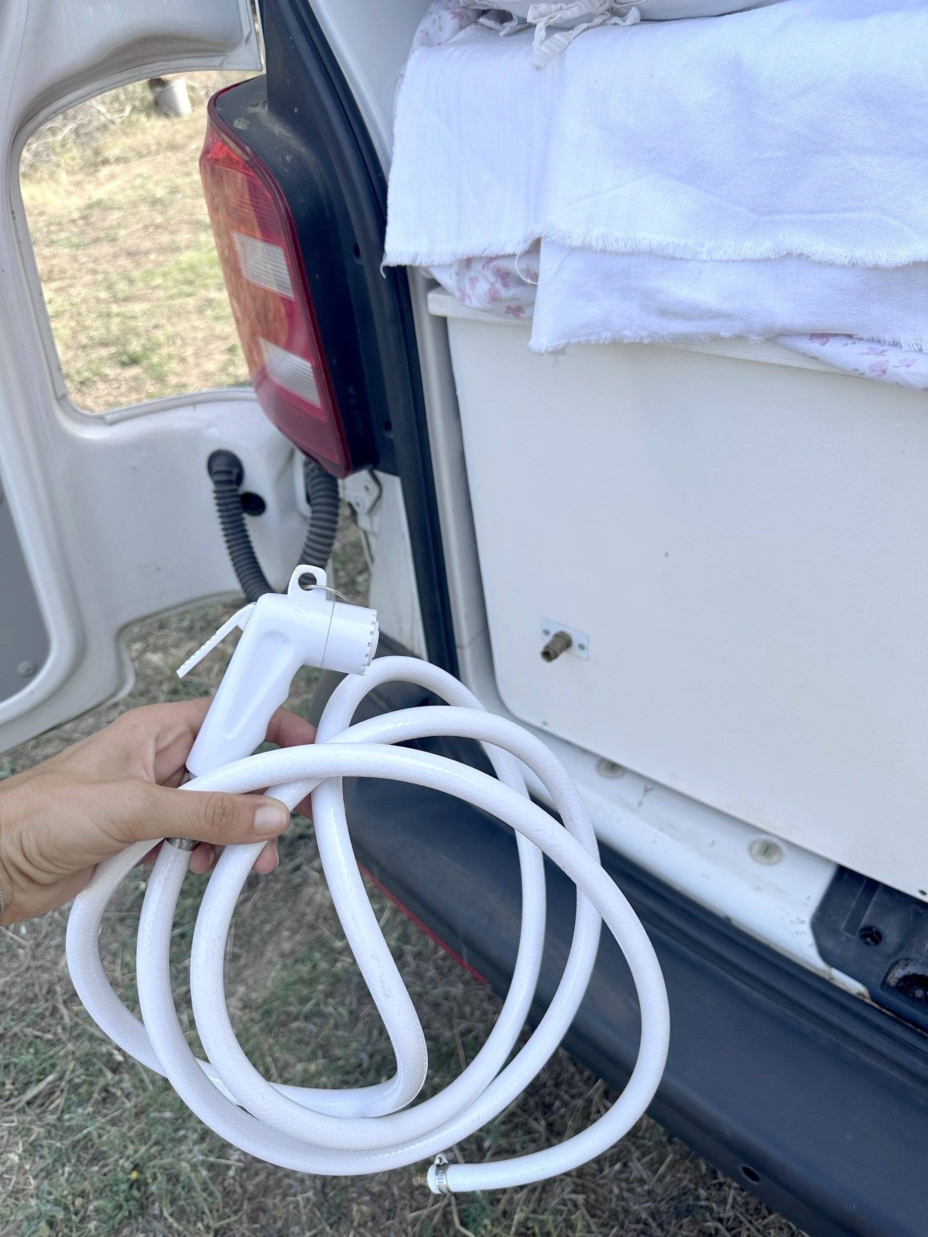 caracas T6 2 l 102 ch