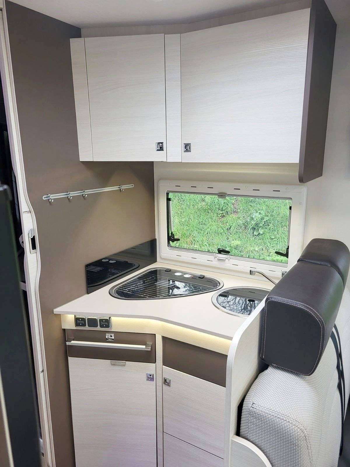 Challenger 396