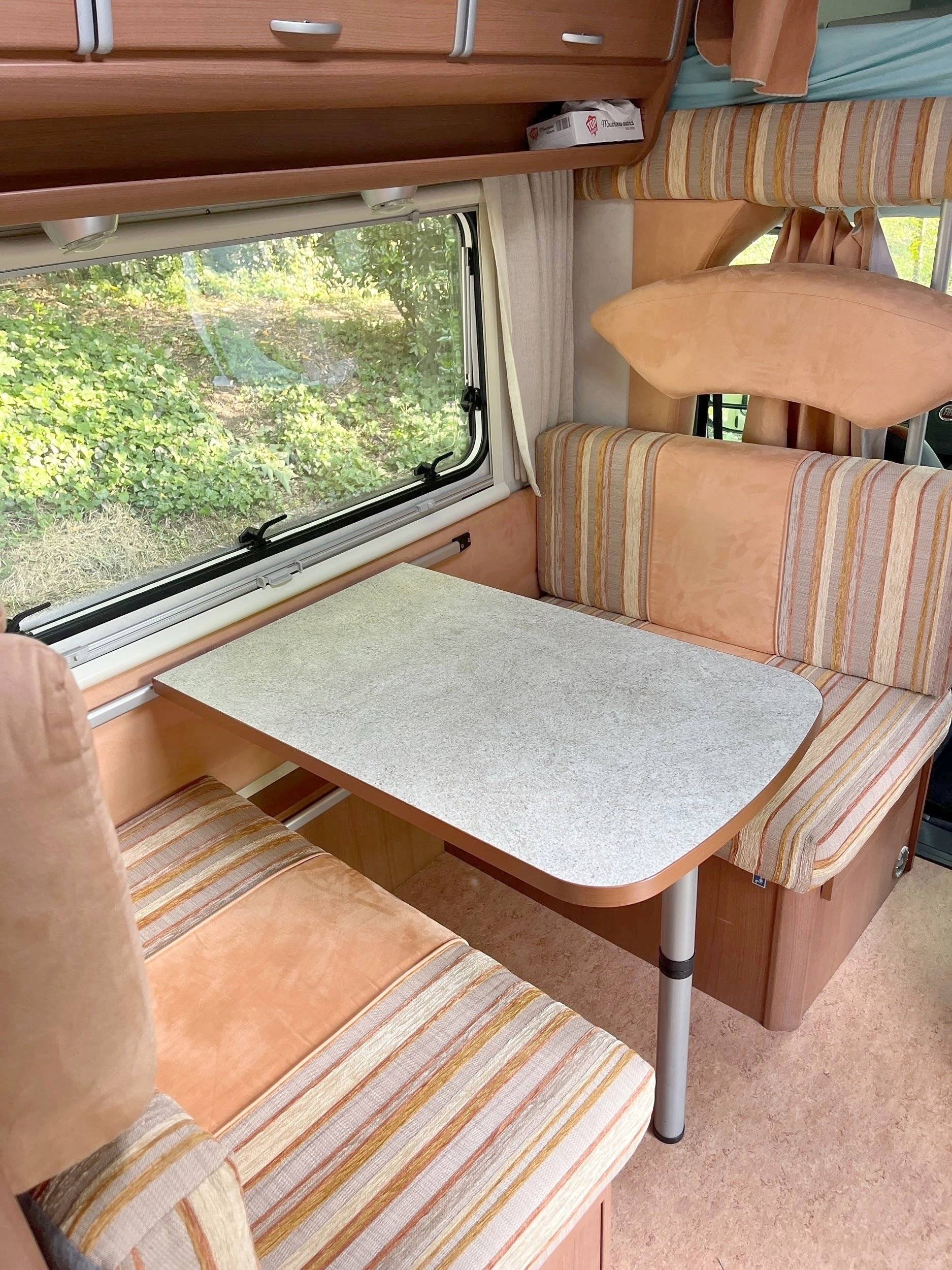 Menjador Fiat 2,3 l 130 ch - Yescapa