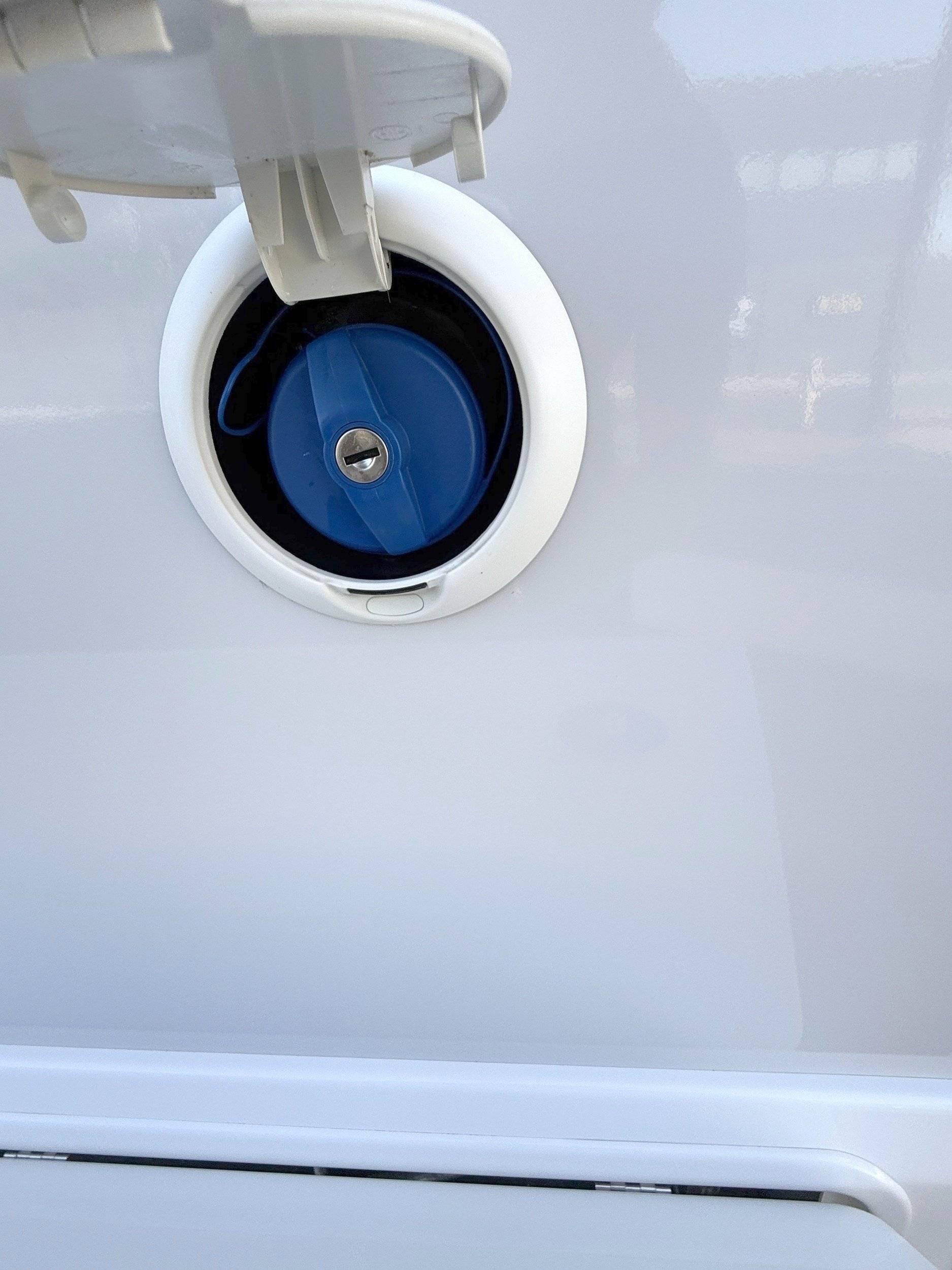 Mgp Véhicules Récréatifs Triostyle