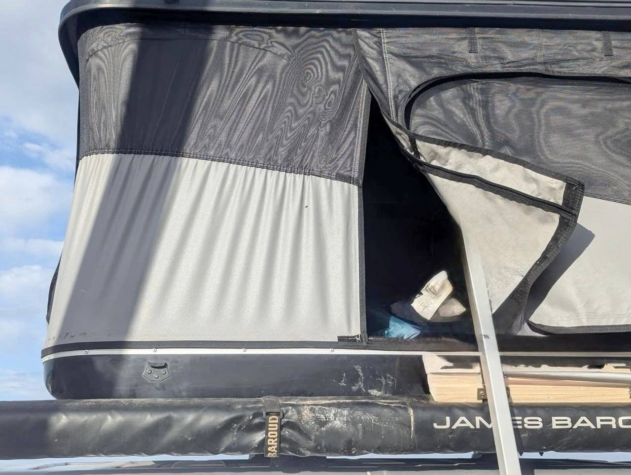 Bravia Renault Trafic