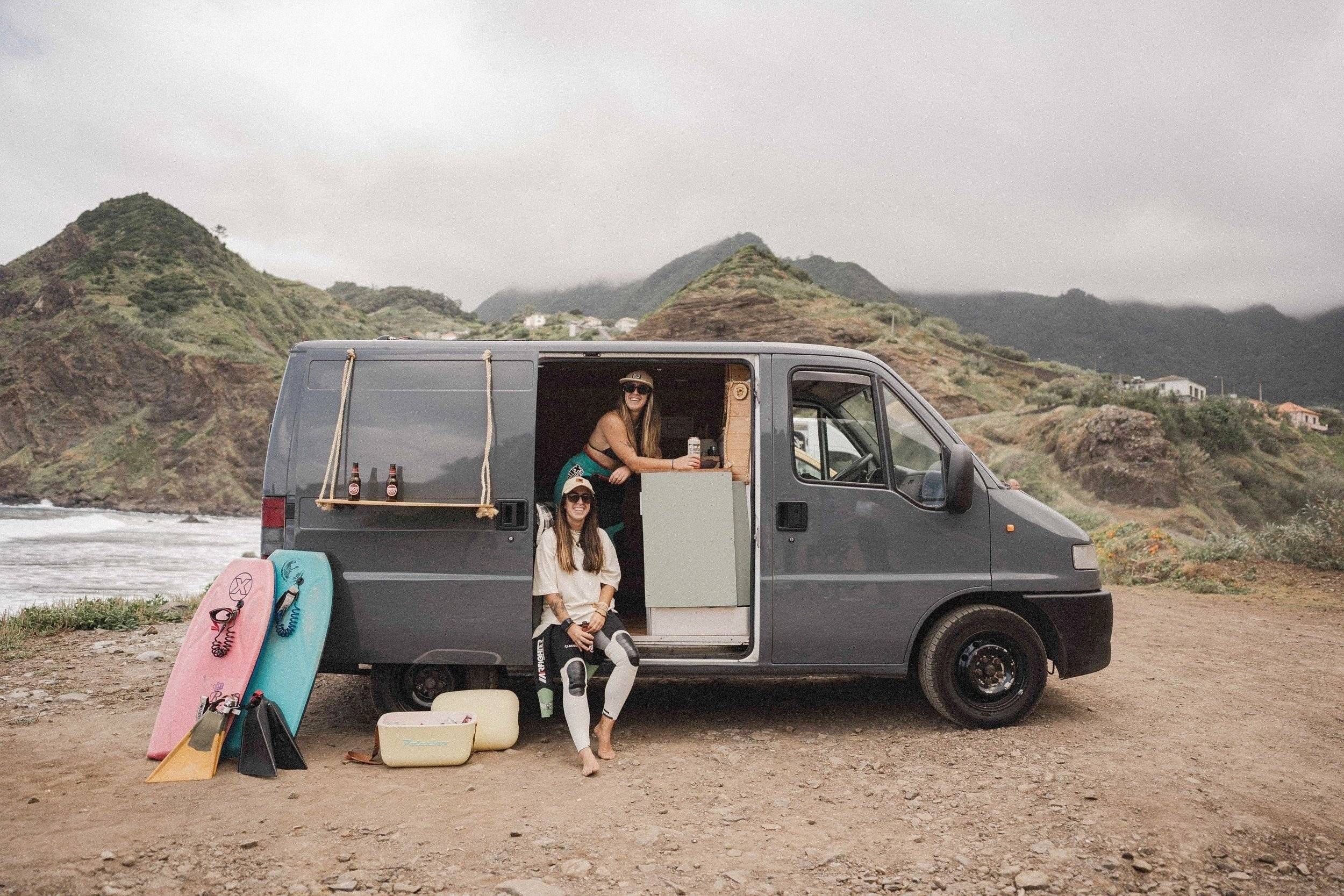 Vista frontale a ¾ Fiat - Yescapa