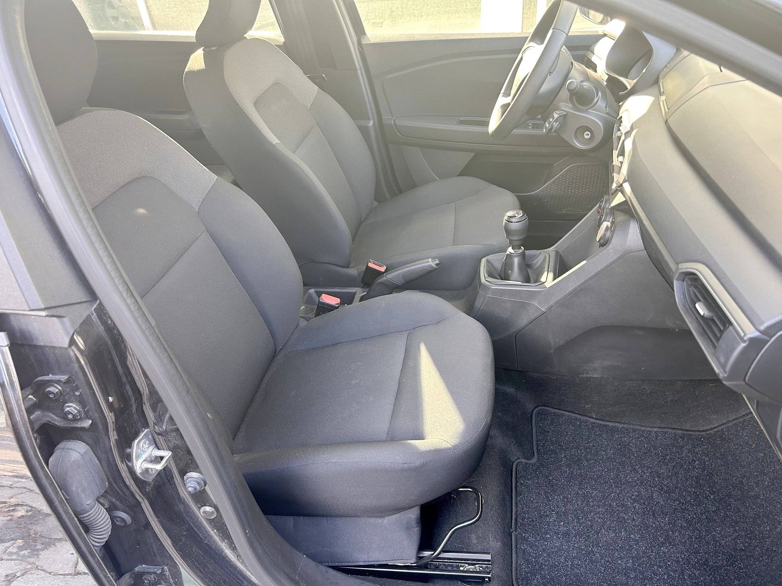 Cabina di guida DACIA DACIA JOGGER - Yescapa