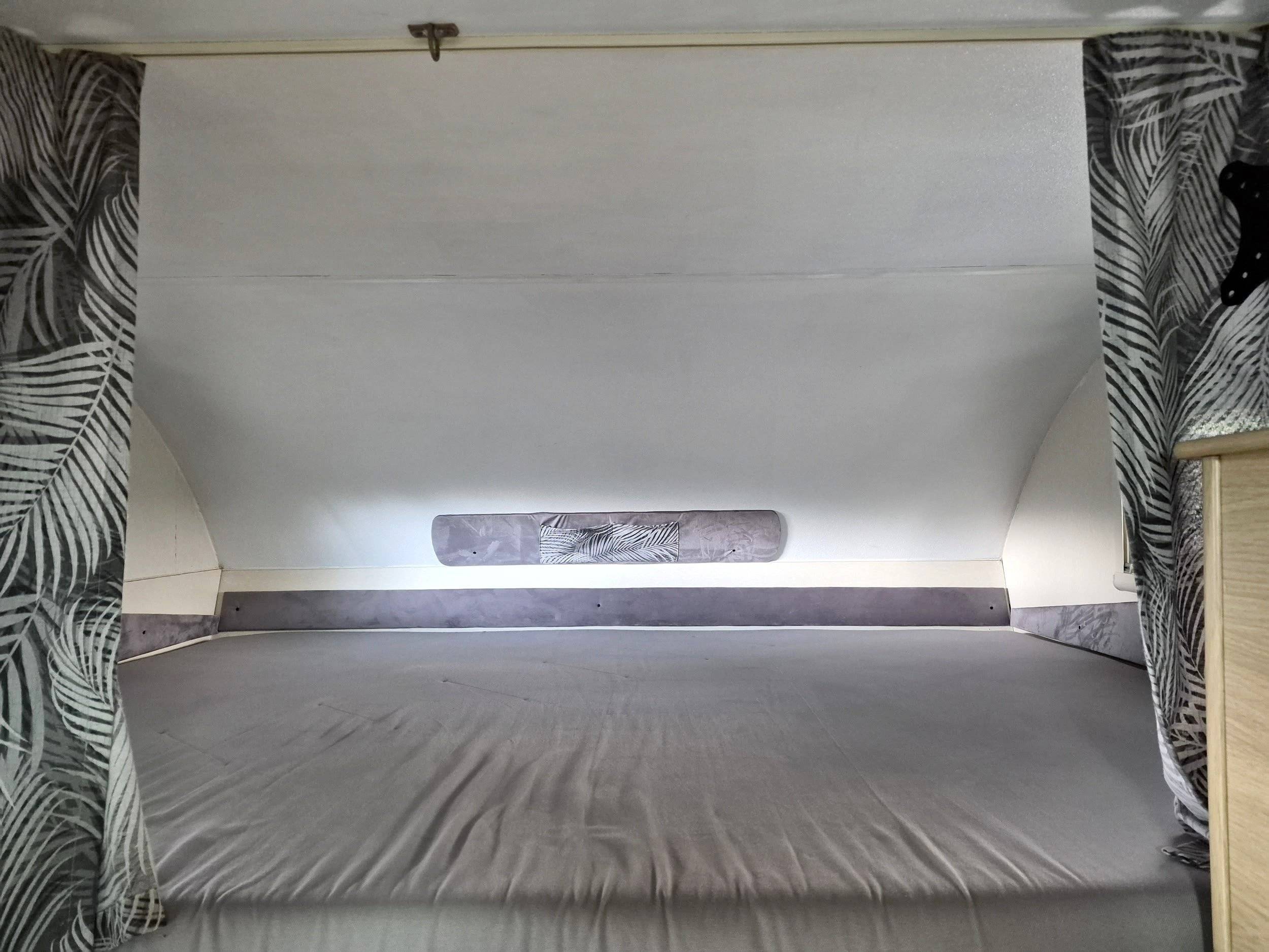 Schlafplätze Fiat Ducato 2,2 l Multijet 120 ch. - Yescapa