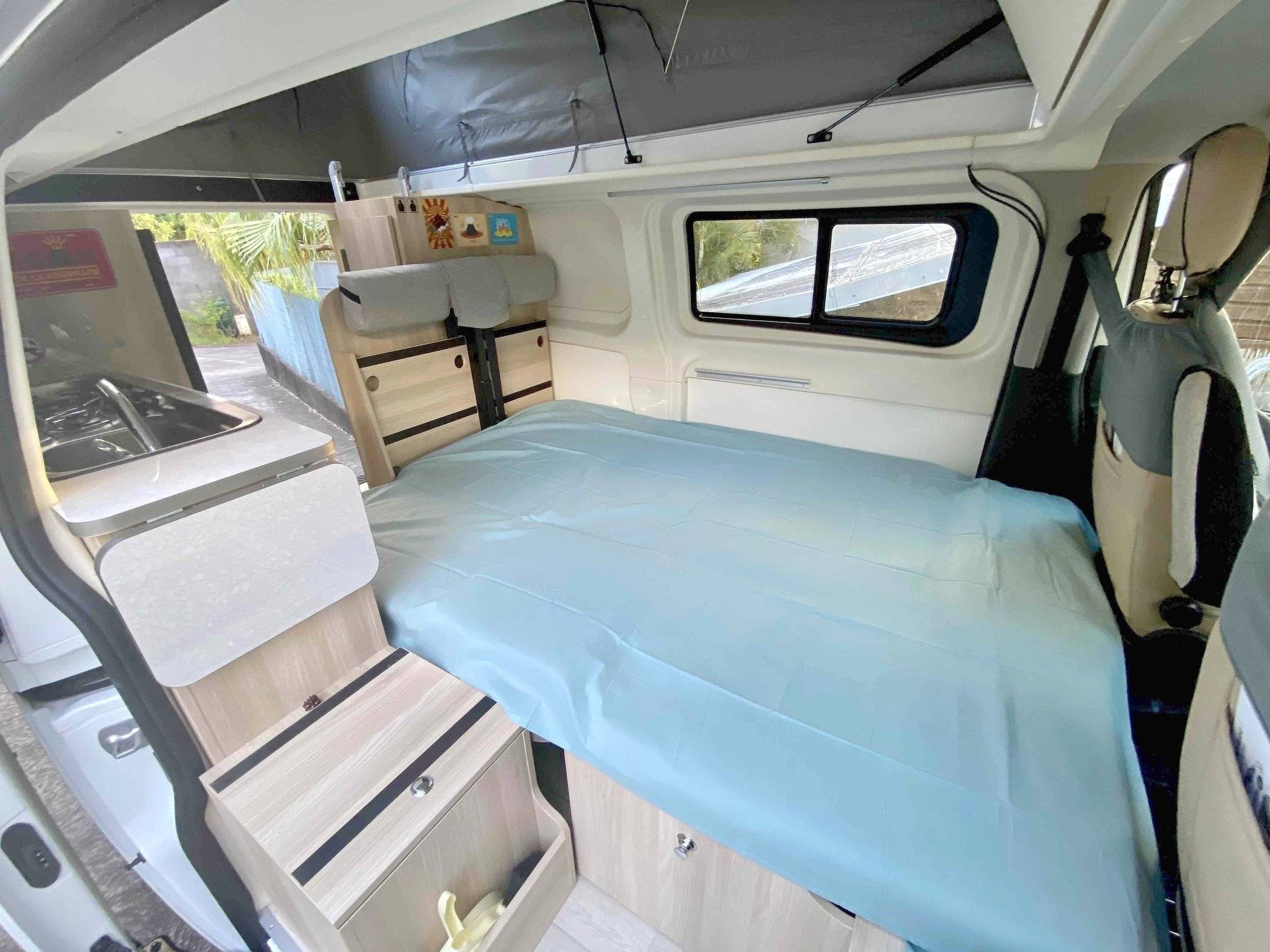 Rapido FORD TRANSIT CUSTOM