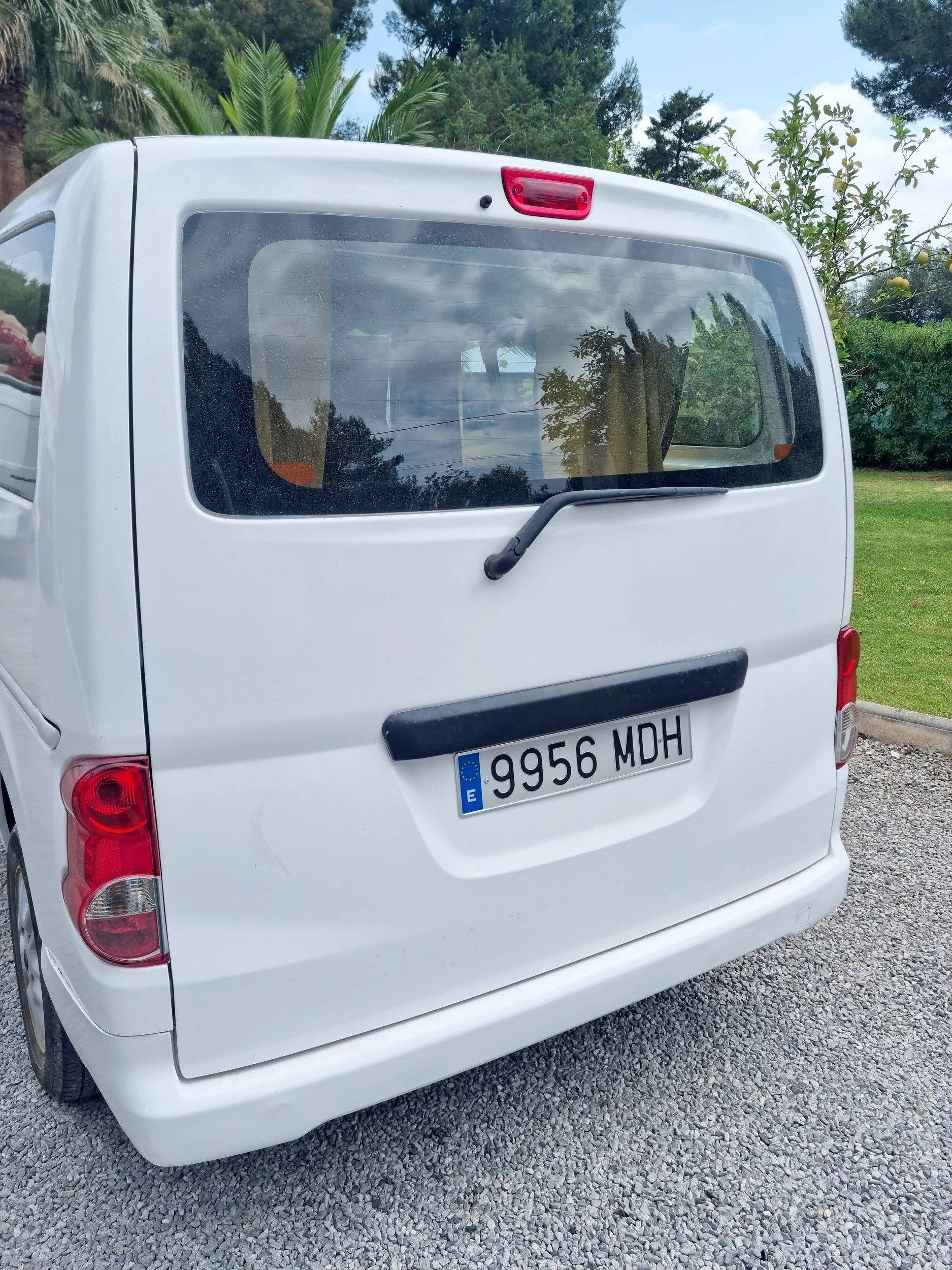 Nv200  