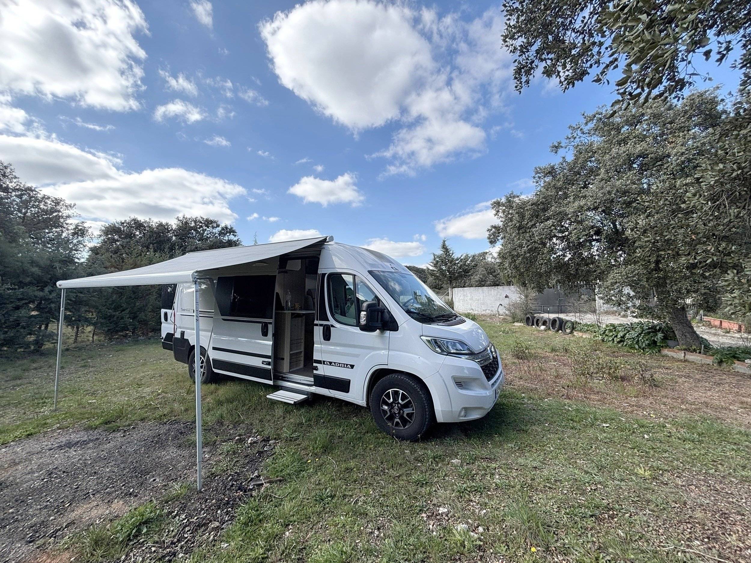 Adria  Adria Twin 600 SP