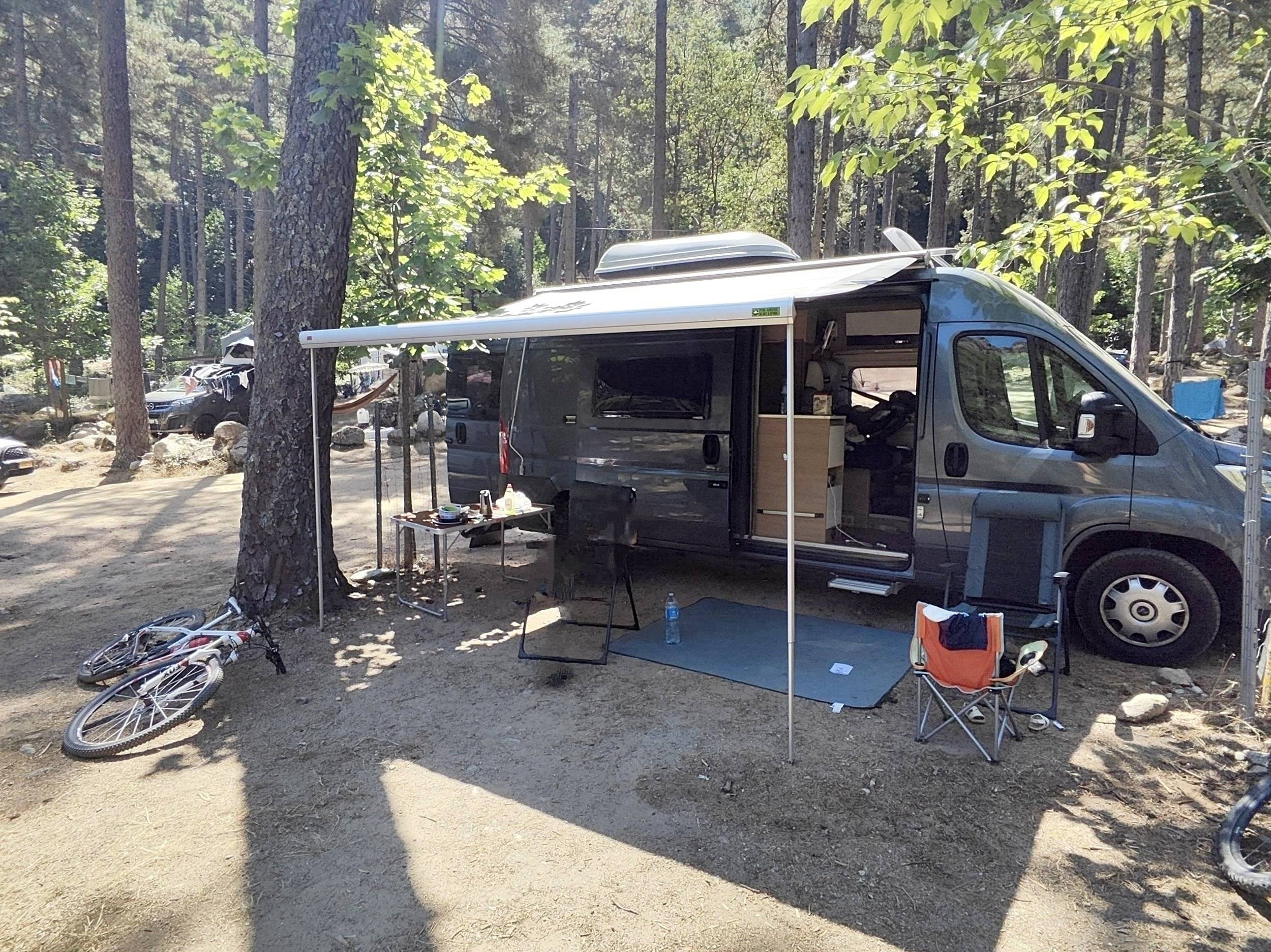 Mclouis Menfys VAN S-Line 3 Maxi