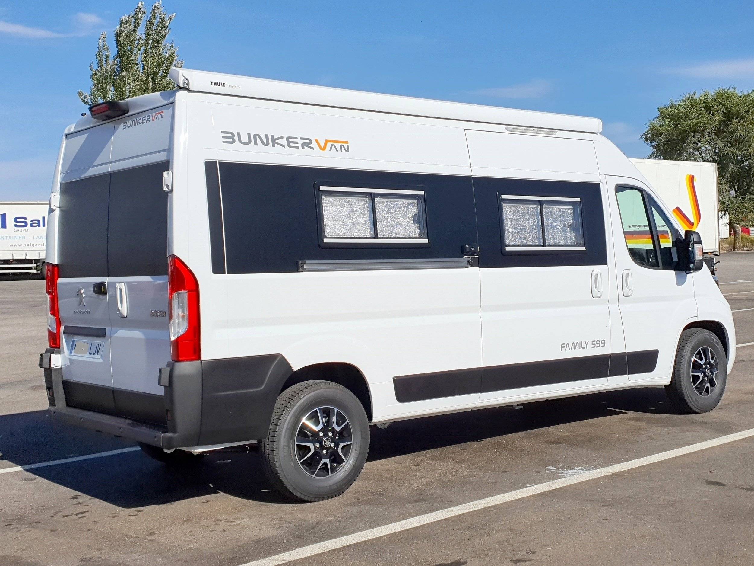 Bunkervan Family 599