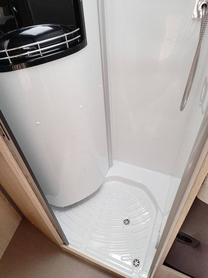 Pössl ¨Pössl 600 summit plus