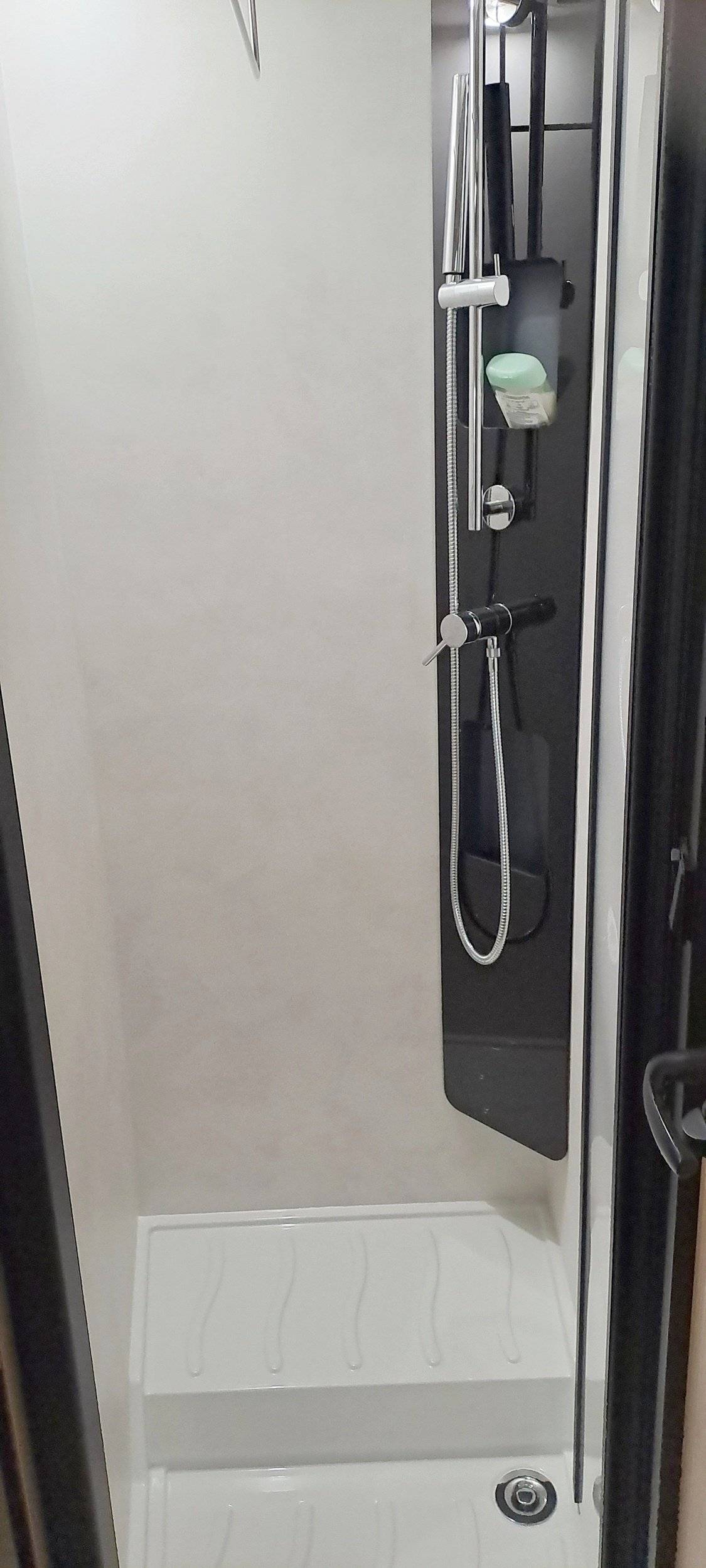 Plazas en cama Fiat Ducato 2,2 140cv - Yescapa