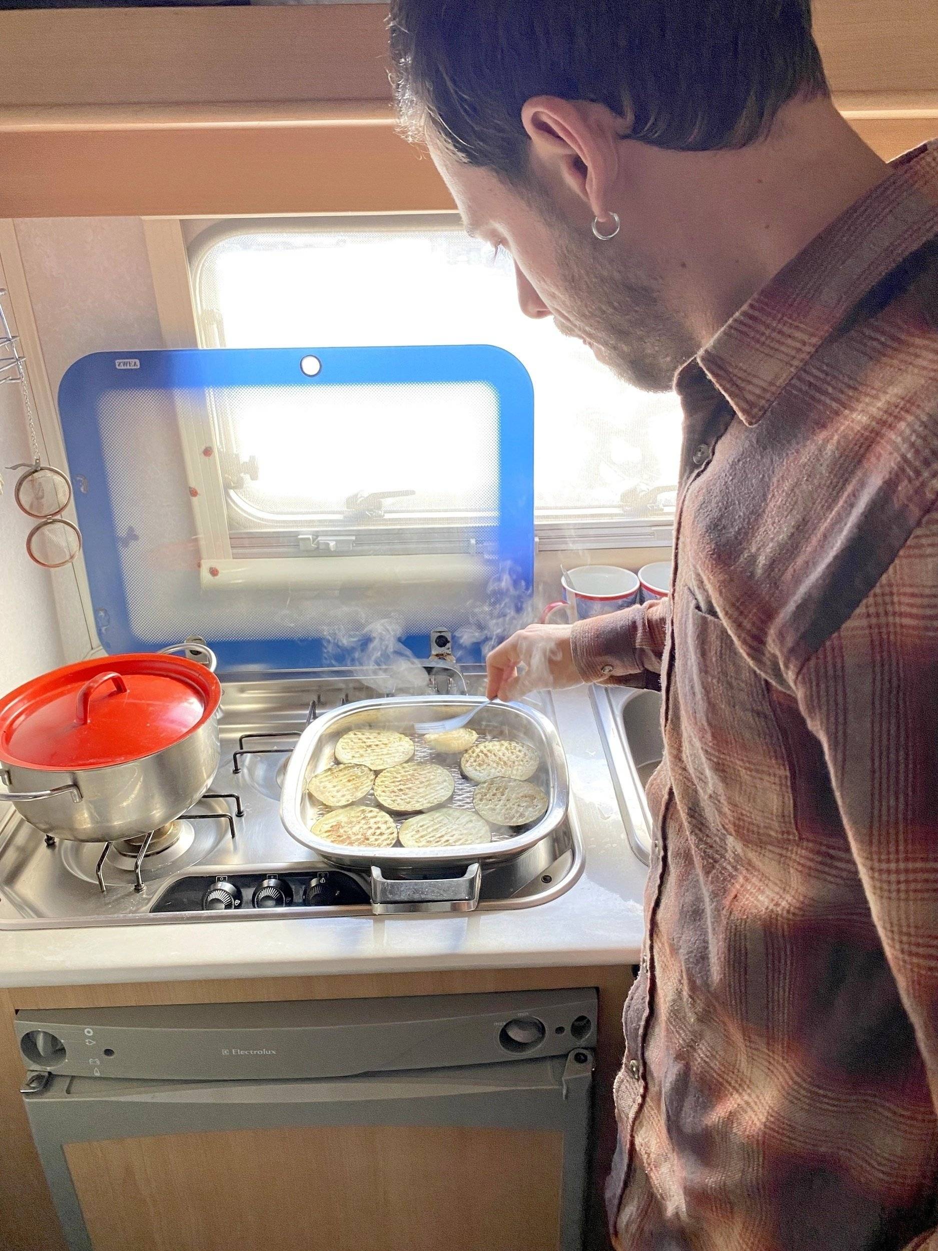 Angolo cucina Fiat Ducato 2,8 - Yescapa