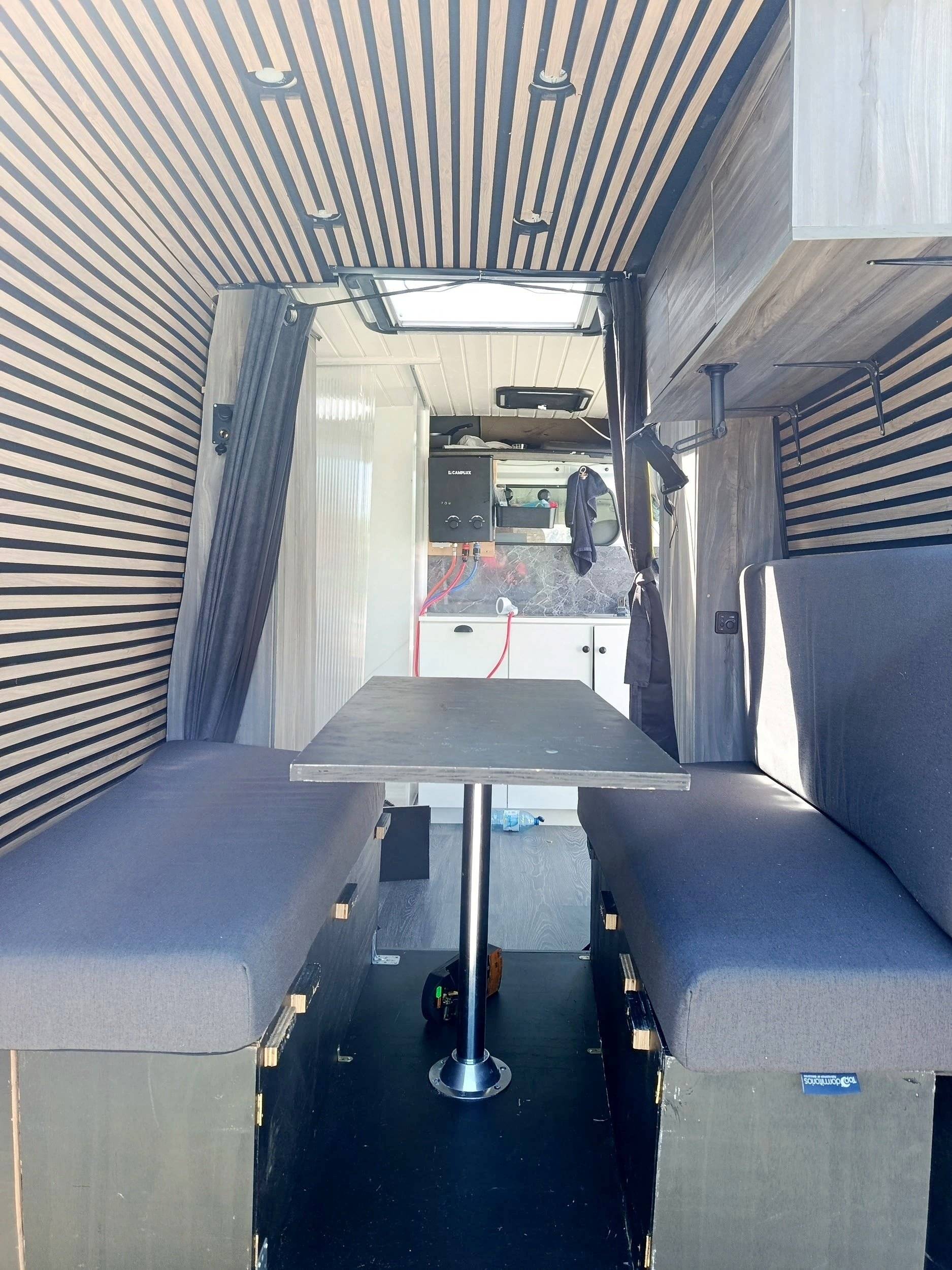 Essecke Renault Master 2,5 l dCi 120 ch. - Yescapa