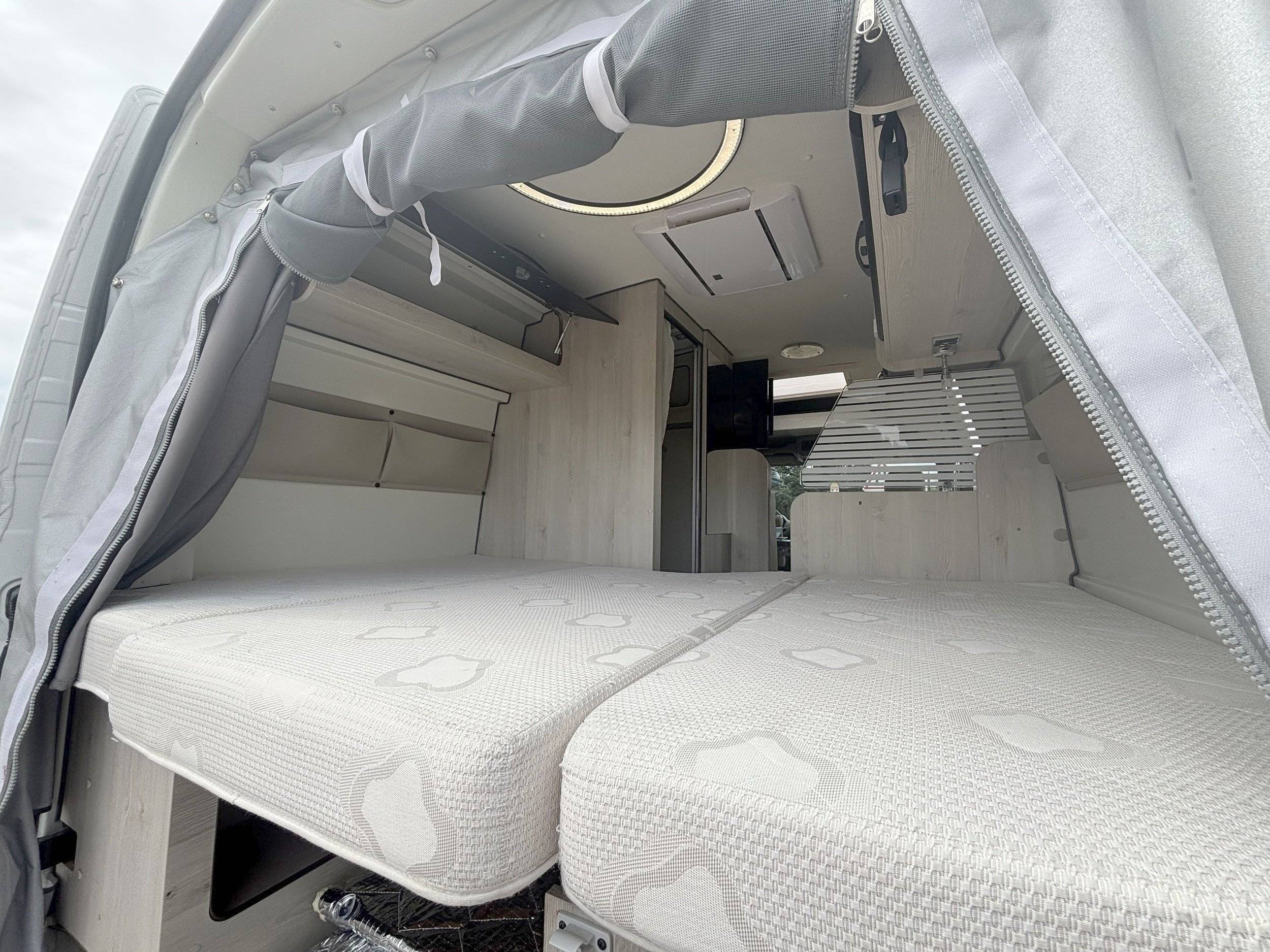 Font Vendôme Renault master