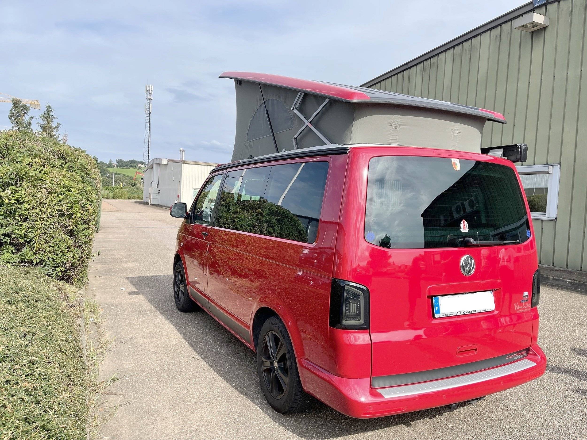 Volkswagen California Beach Edition 140 CV