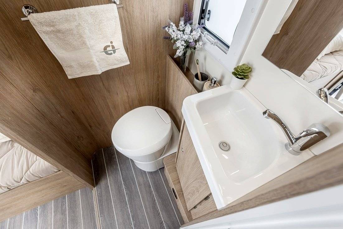 CI HORON 74 XT - 6 PL - Nº 12 -