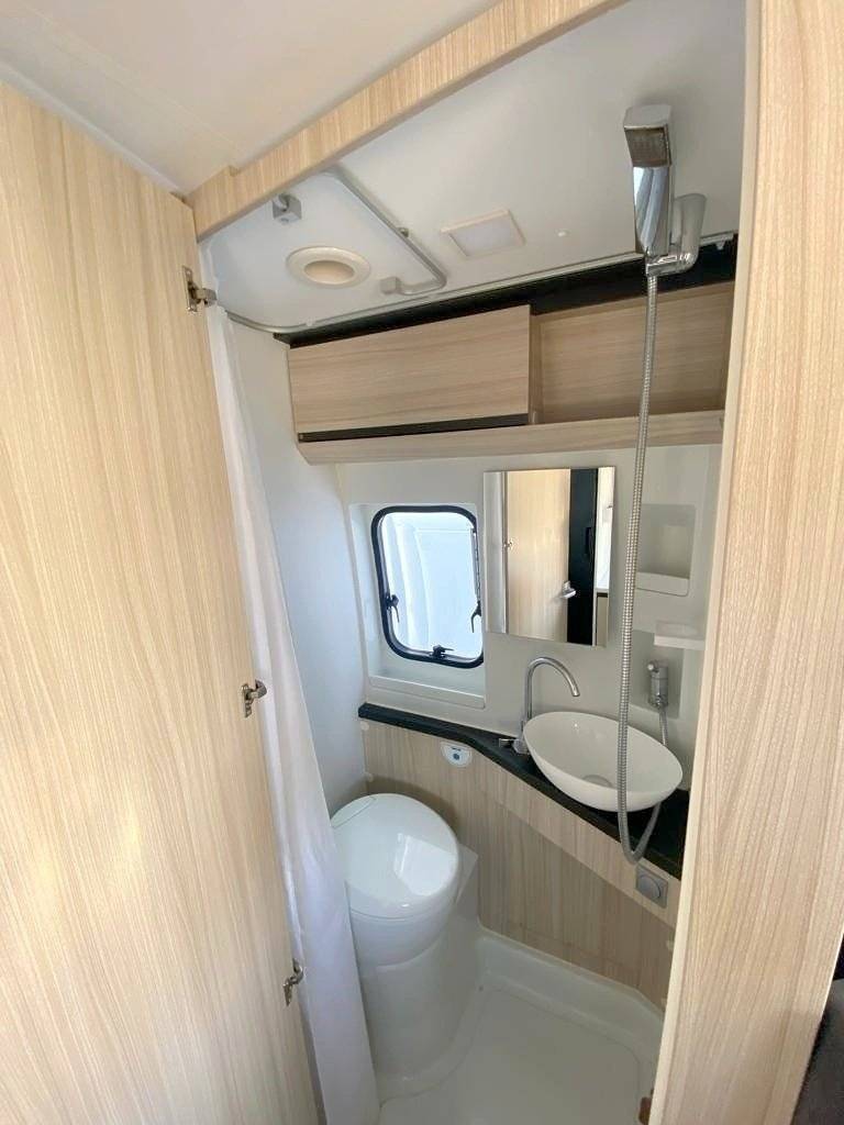 Adria Twin Axess Family 600SP