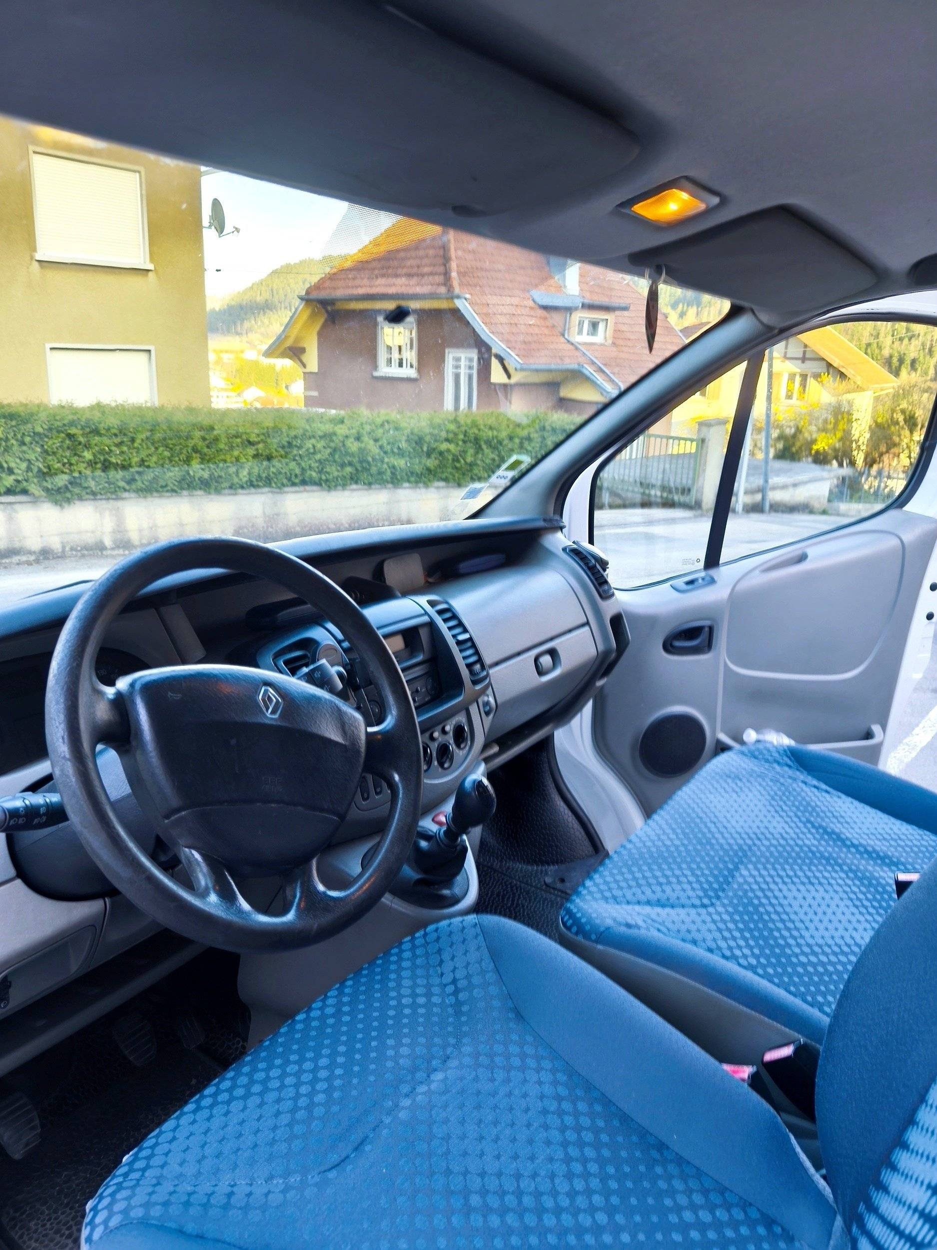 Renault trafic 2l Dci 145cv