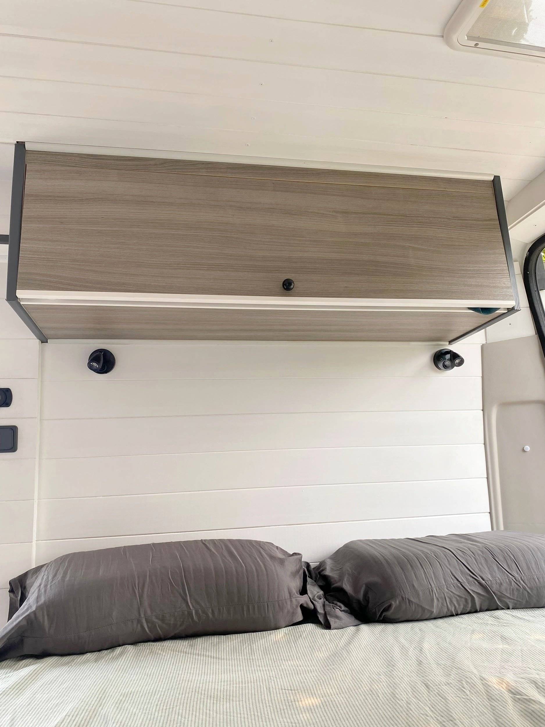 Berth Fiat Ducato 120 Multijet - Yescapa